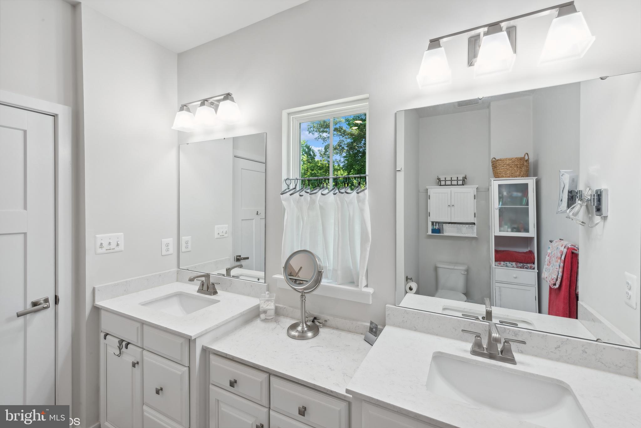 EDGEMERE/SPARROWS POINT - Residential