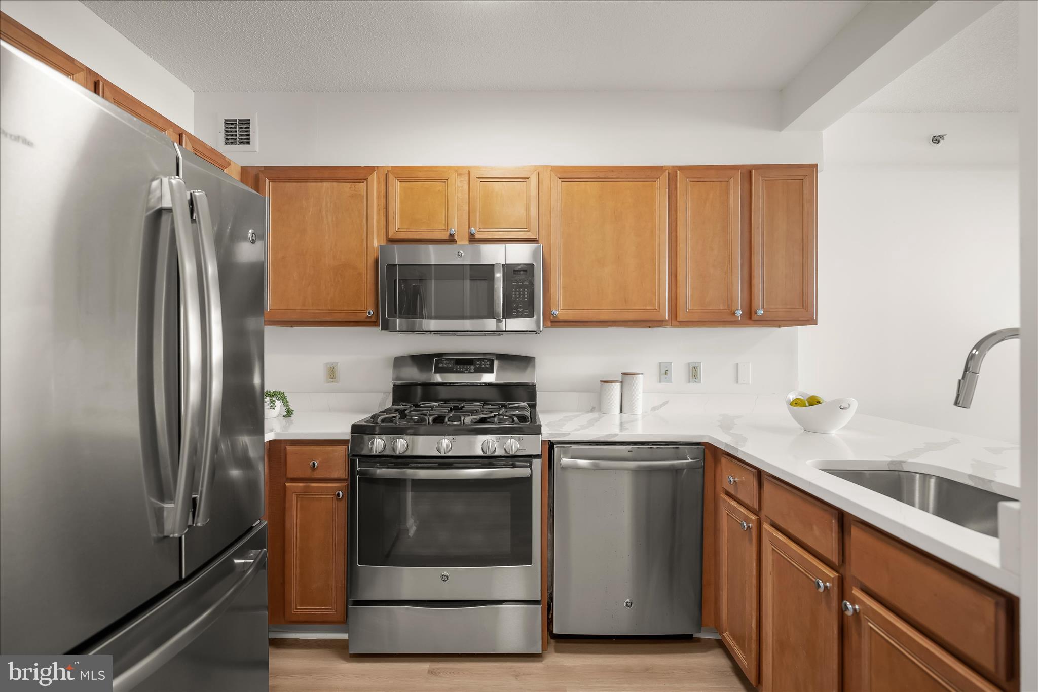 DOWNTOWN BETHESDA - Residential