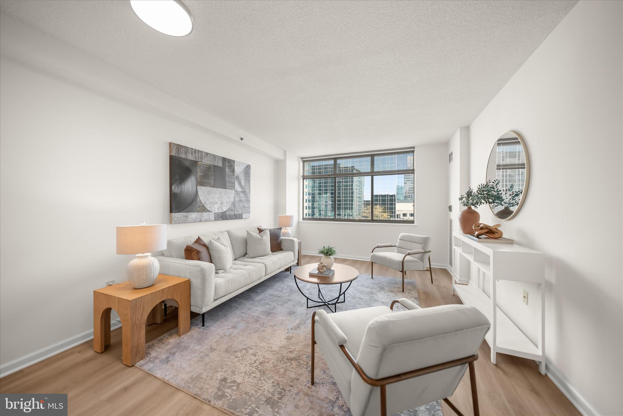 DOWNTOWN BETHESDA - Residential