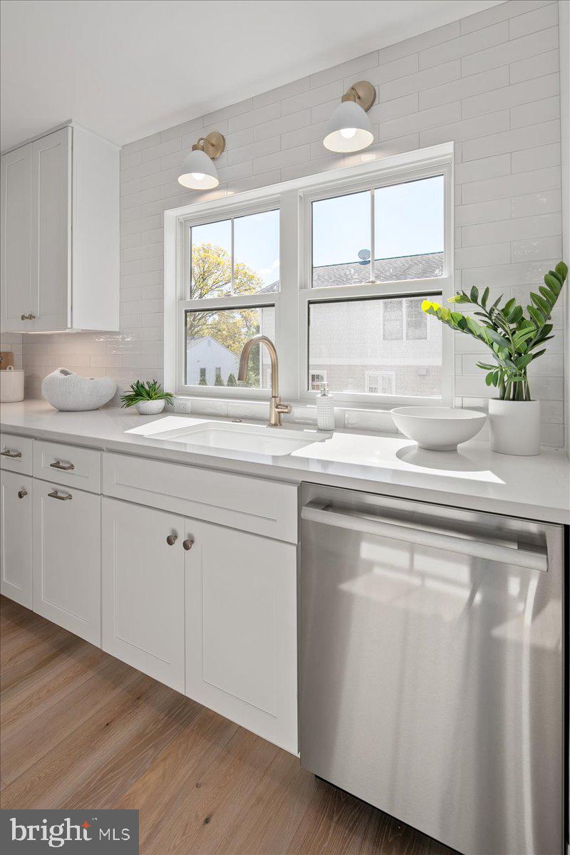 LYON PARK - Residential Lease