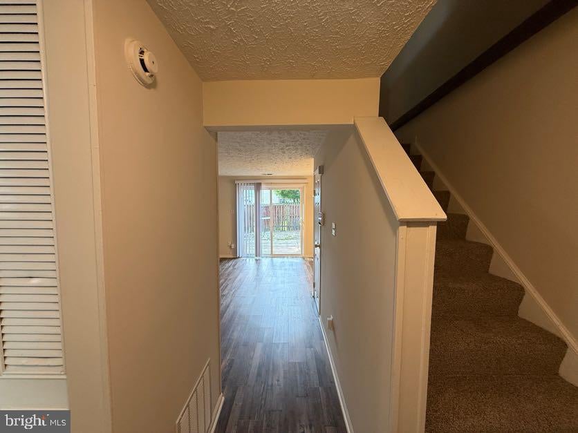 4749 HEDRICK LANE