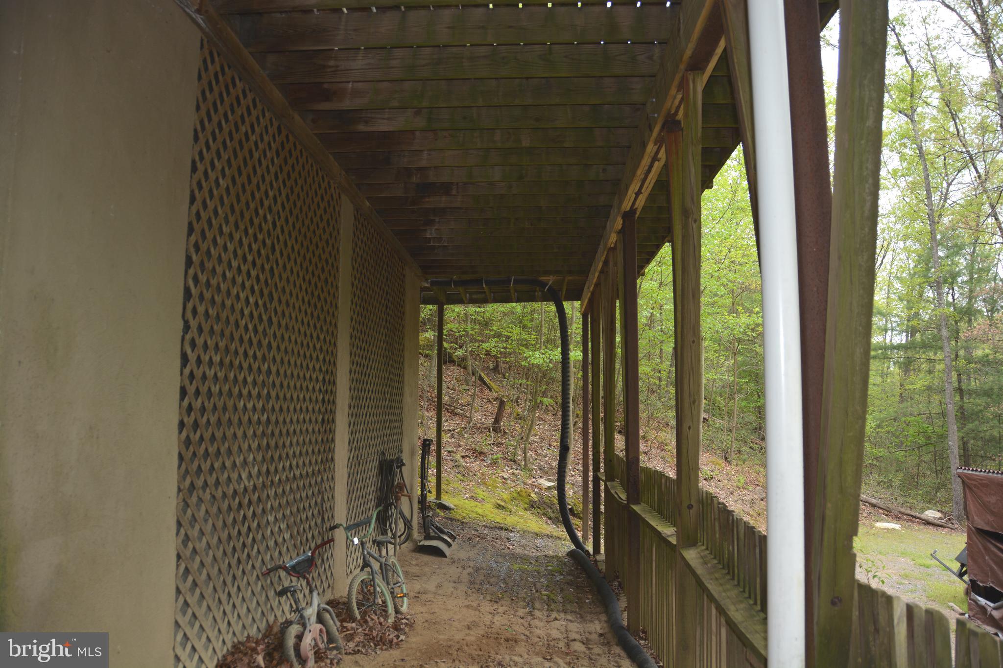 RITTERS HIDDEN VALLEY - Residential