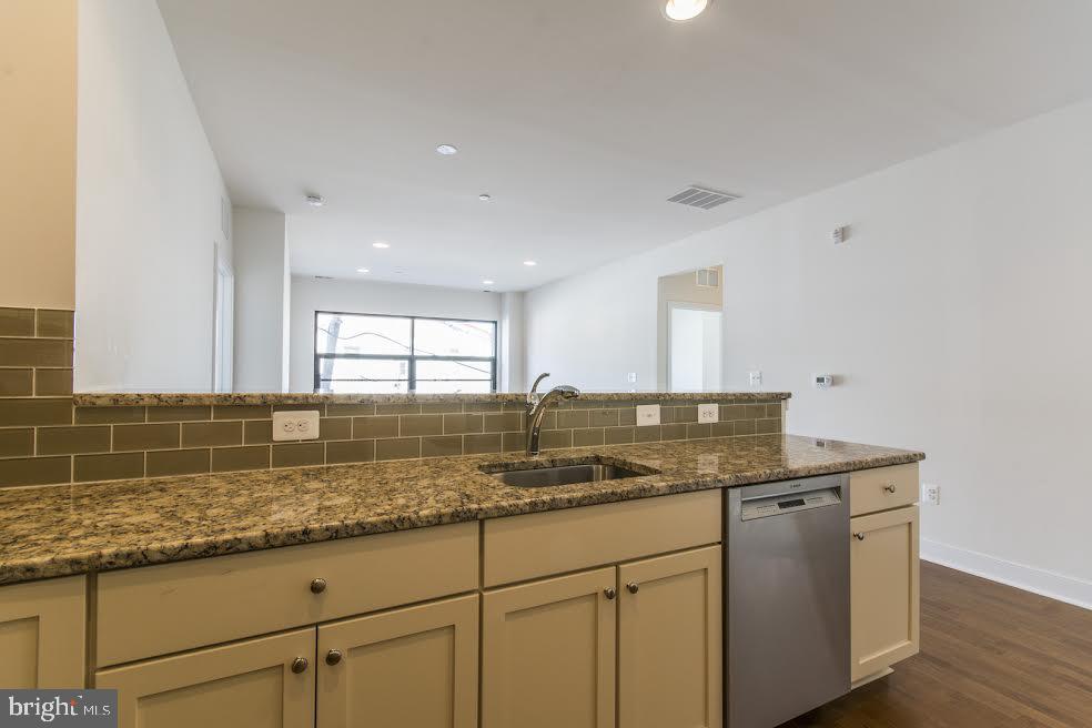 600 S 24TH STREET 213