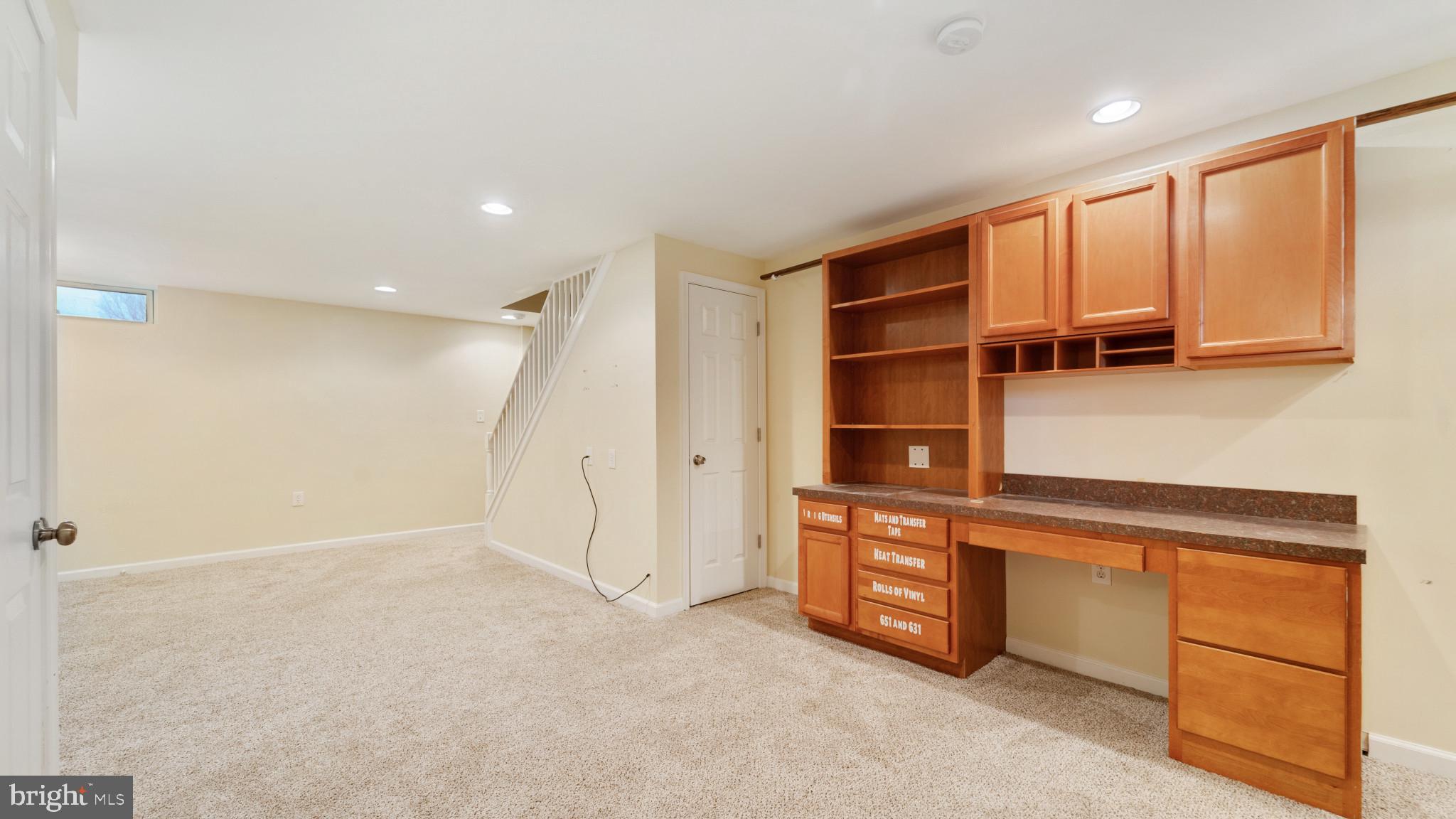 NORTH POINT VILLAGE - Residential Lease