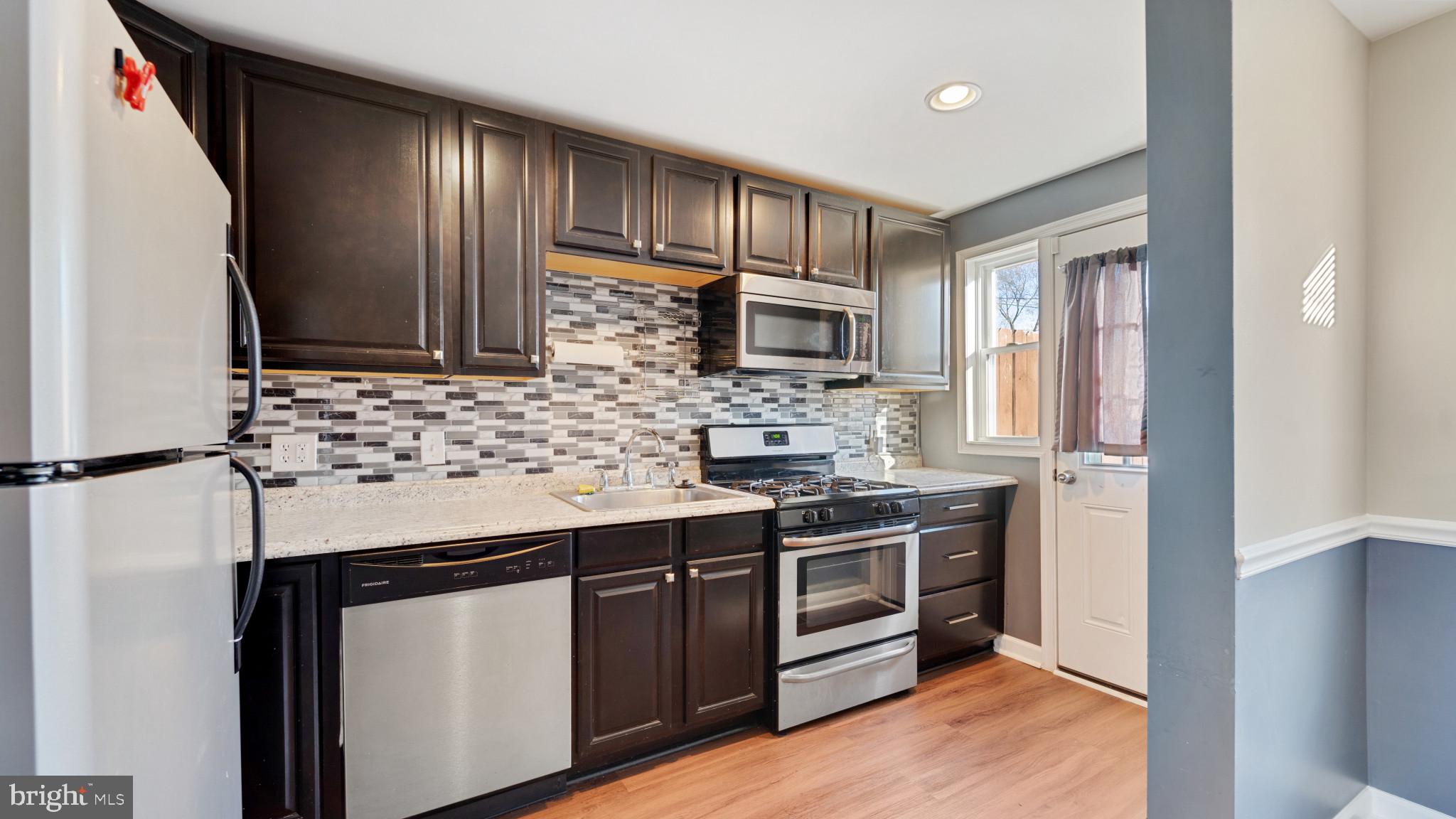 NORTH POINT VILLAGE - Residential Lease