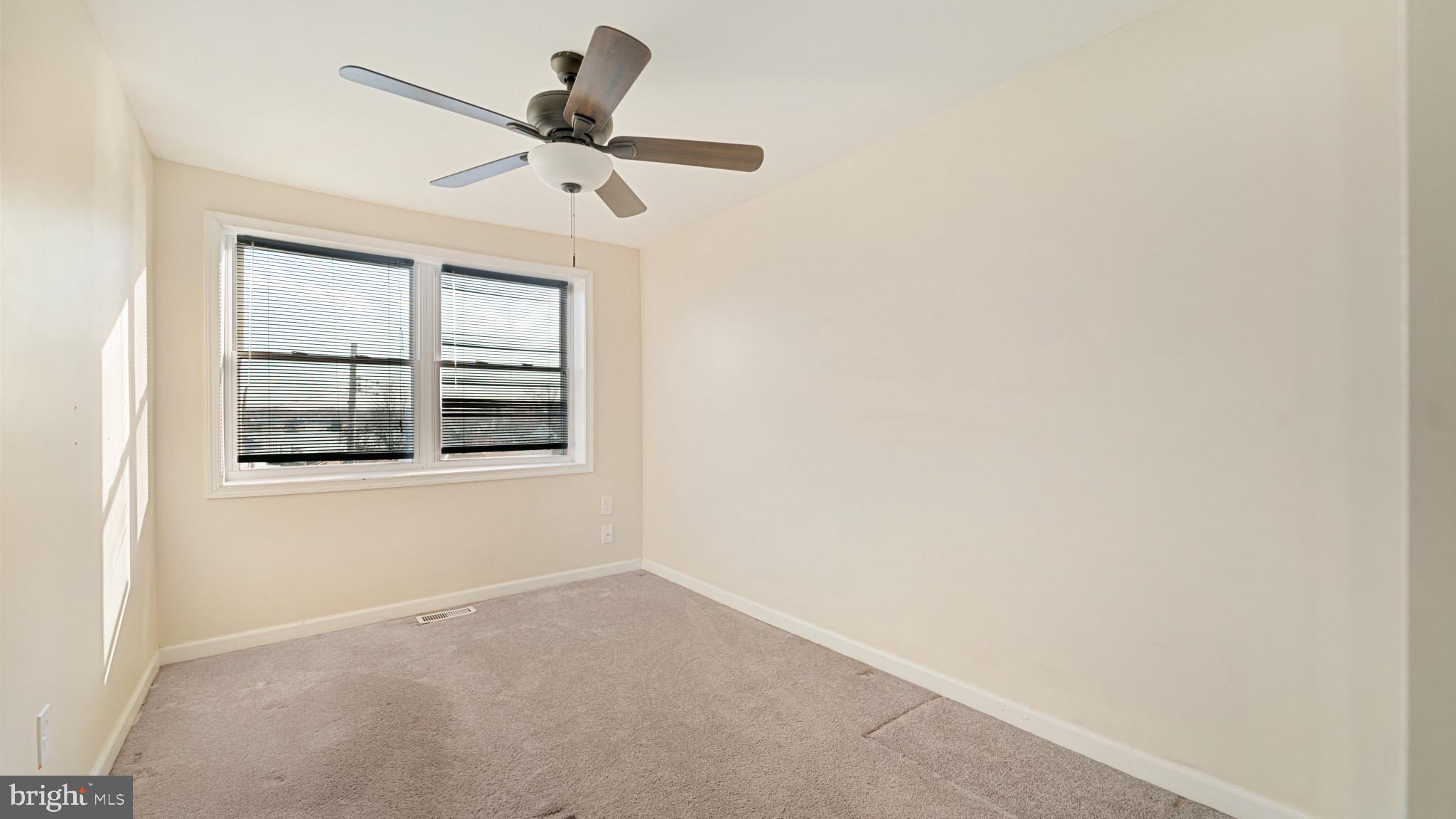 NORTH POINT VILLAGE - Residential Lease