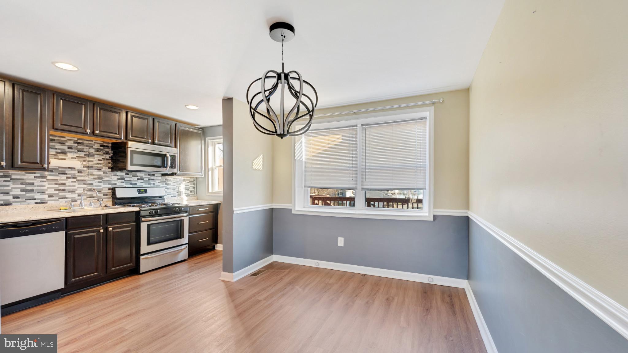 NORTH POINT VILLAGE - Residential Lease