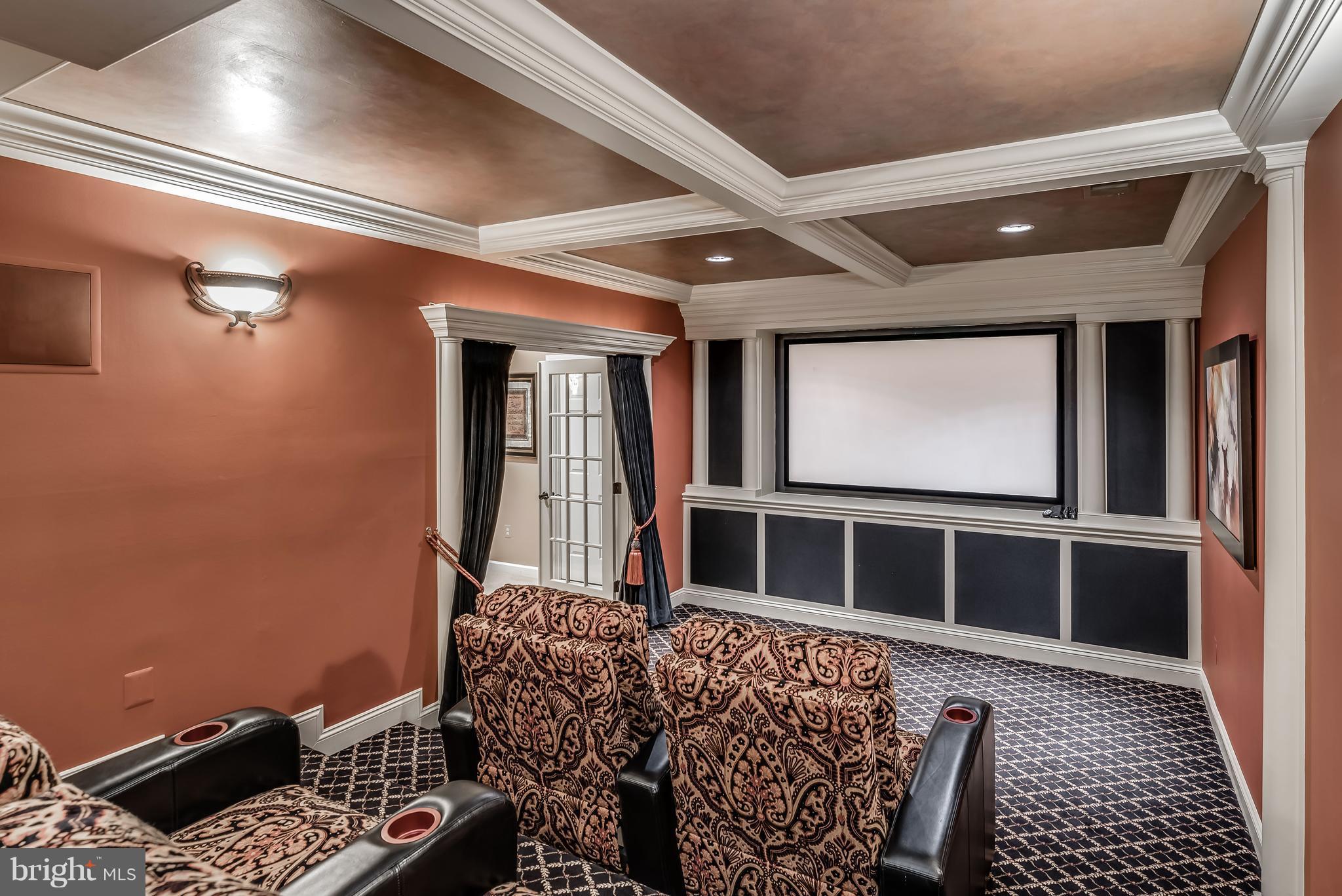 FAIR OAKS GLEN - Residential