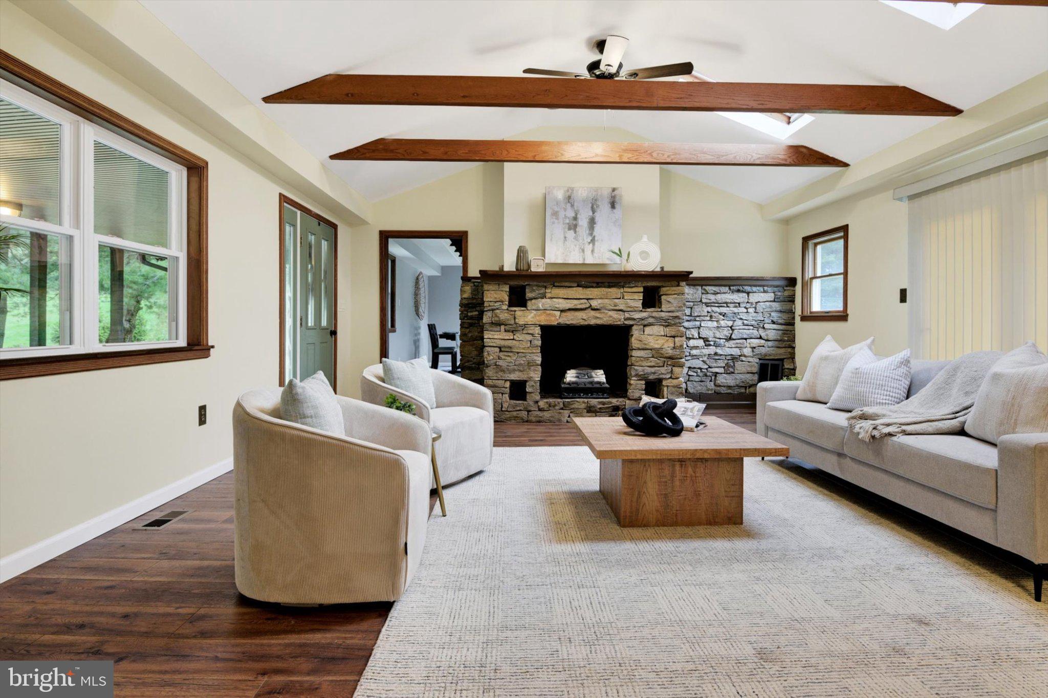 2856 SHARON ROAD