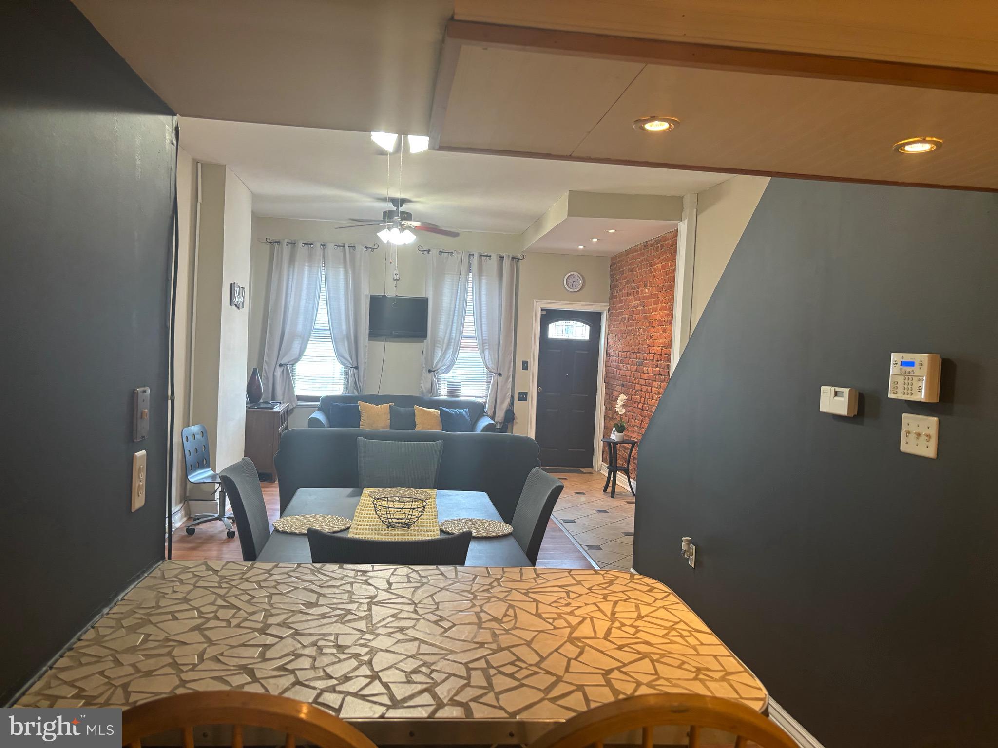 PHILADELPHIA - Residential