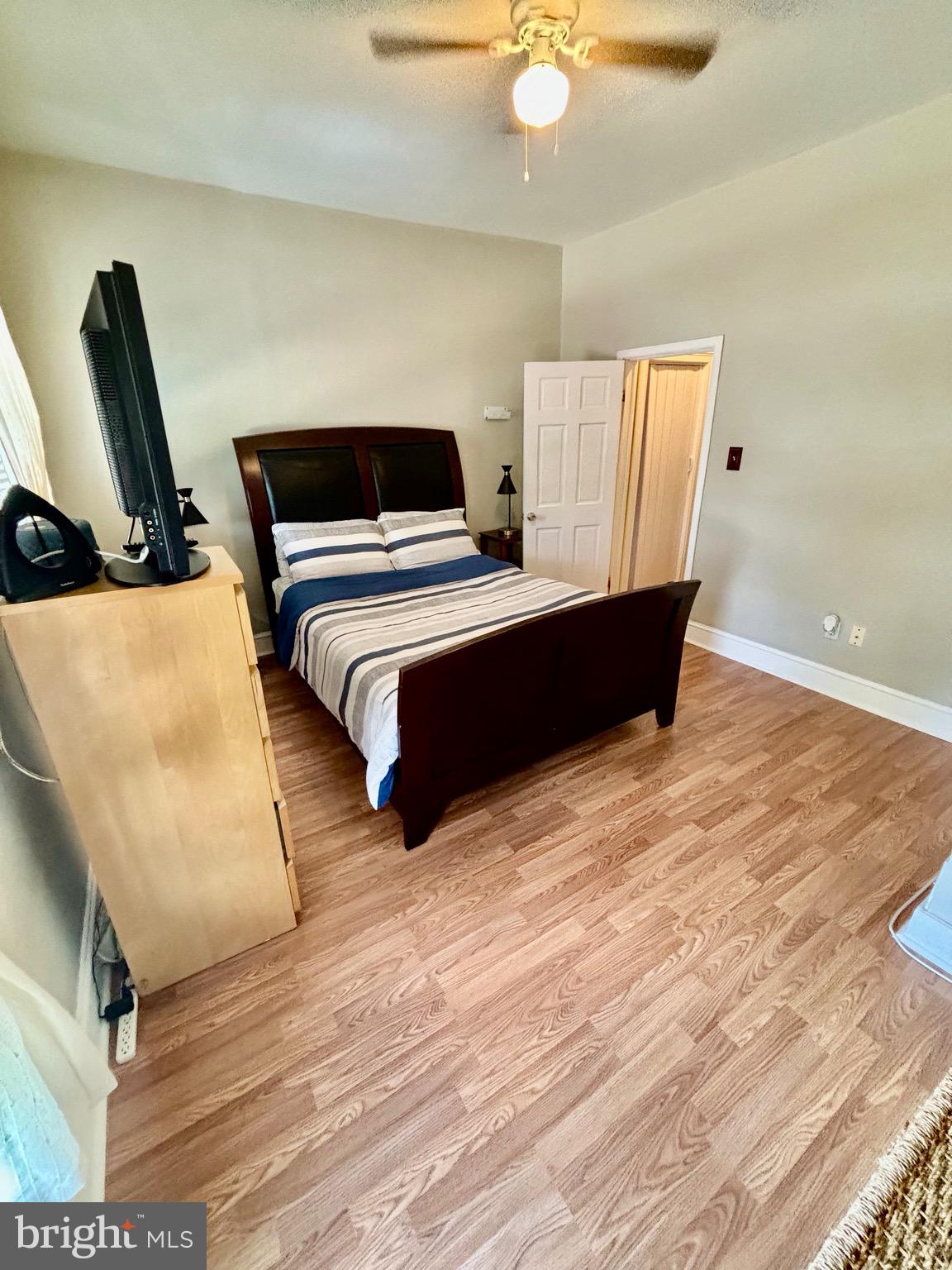 PHILADELPHIA - Residential