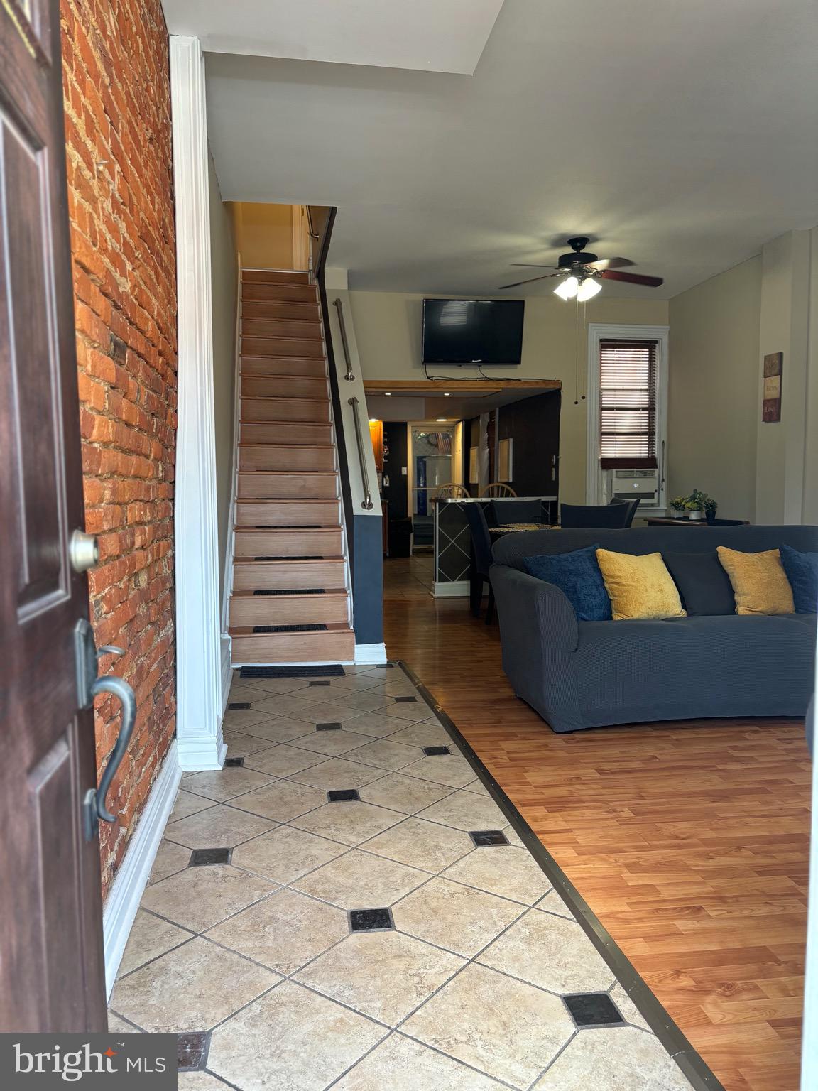 PHILADELPHIA - Residential