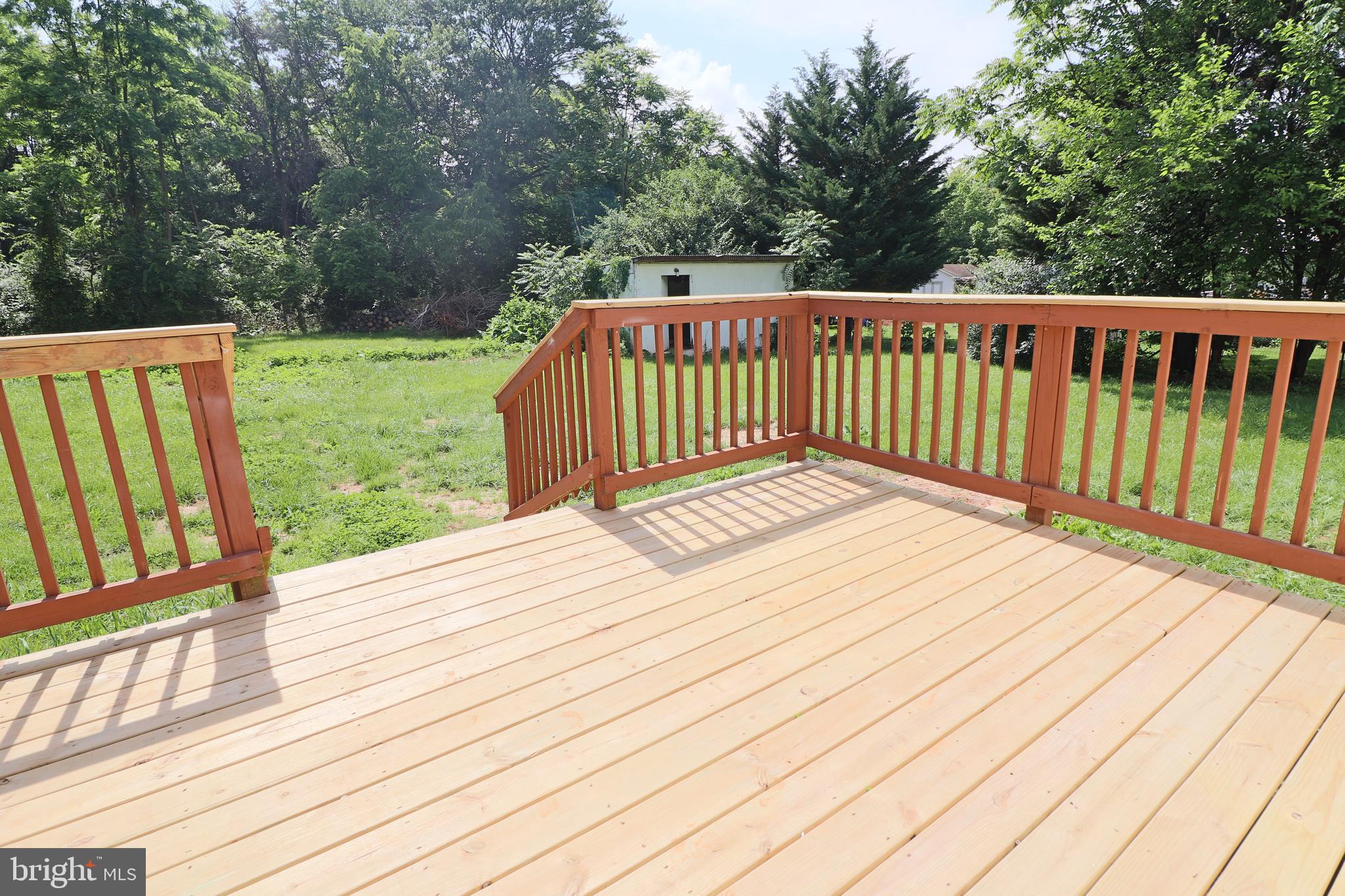 SHEN FARMS RIVERVIEW - Residential