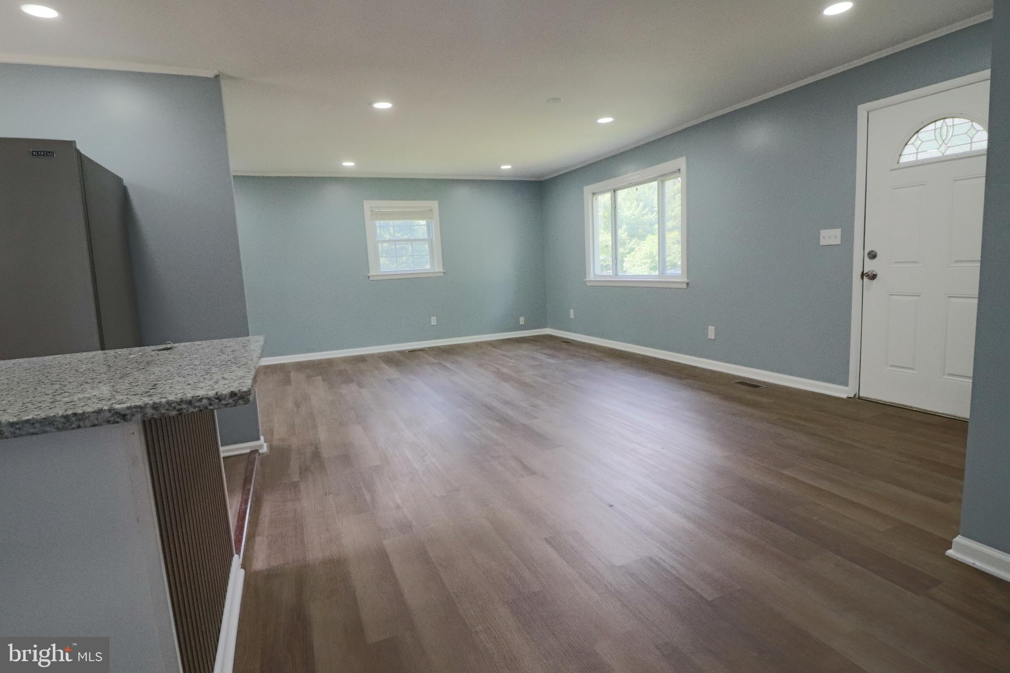 SHEN FARMS RIVERVIEW - Residential