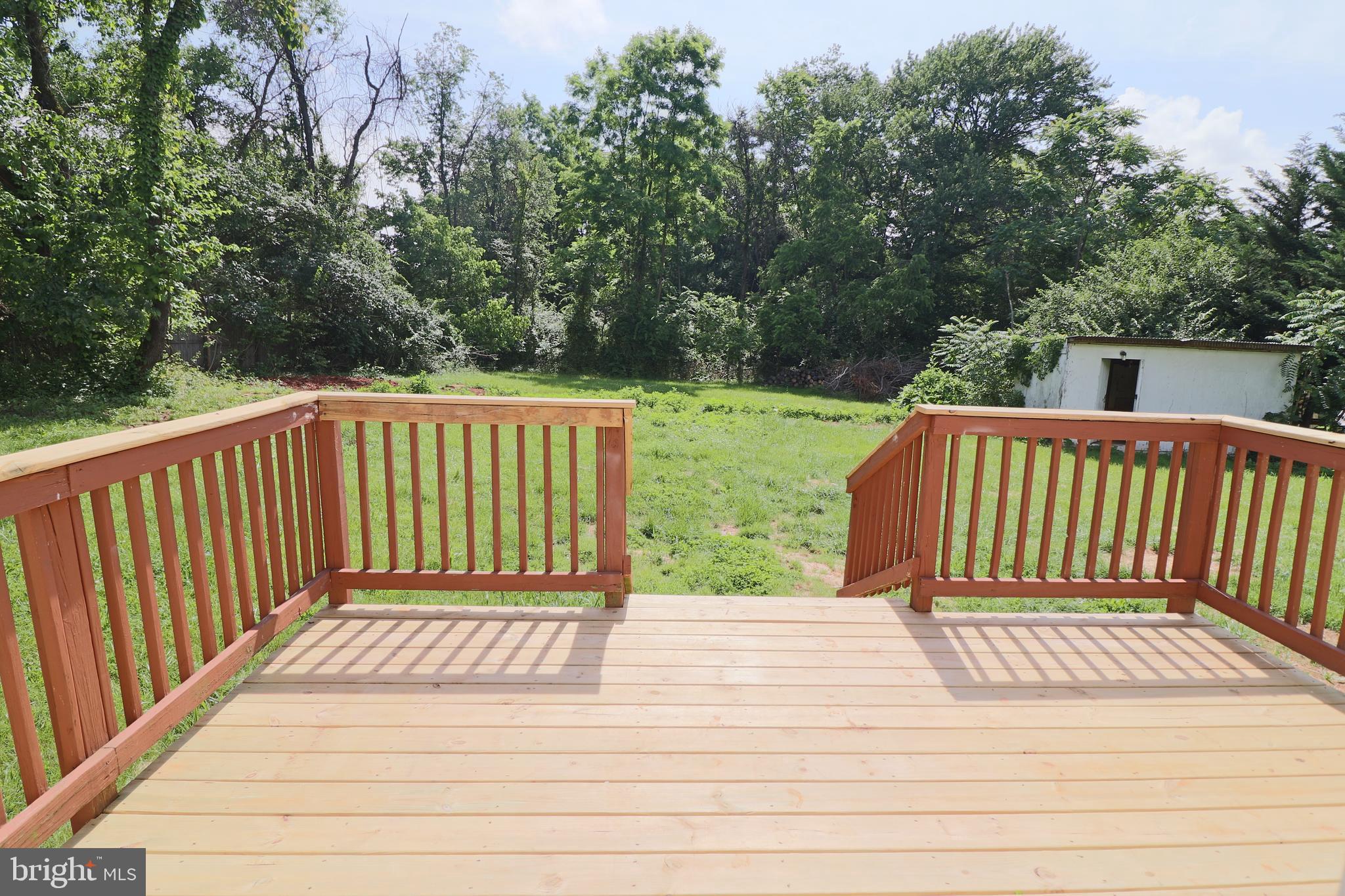 SHEN FARMS RIVERVIEW - Residential