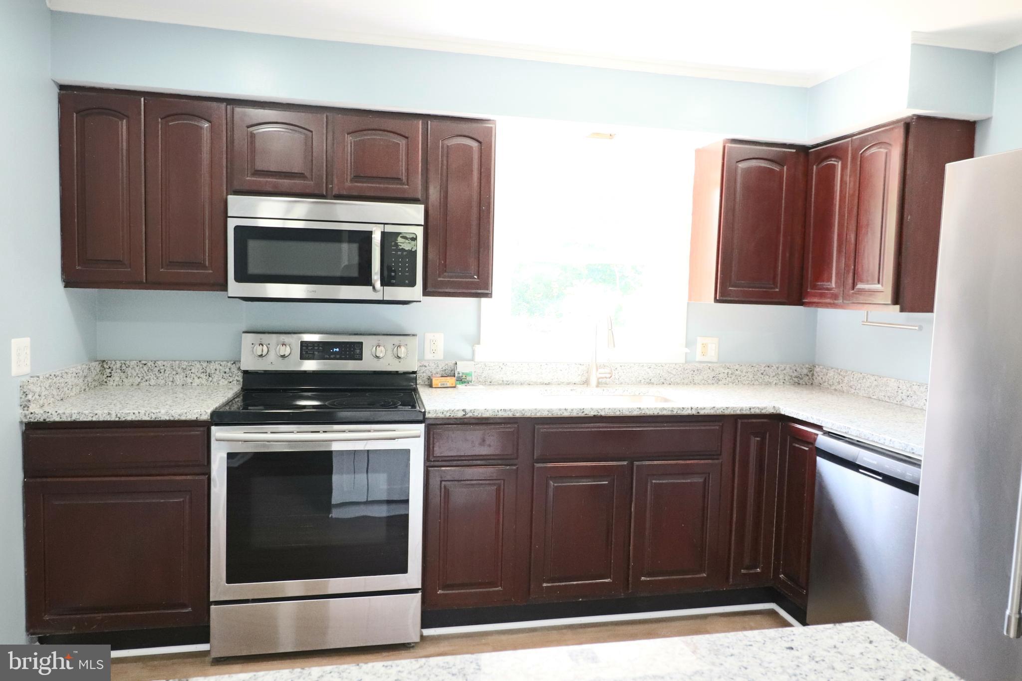 SHEN FARMS RIVERVIEW - Residential