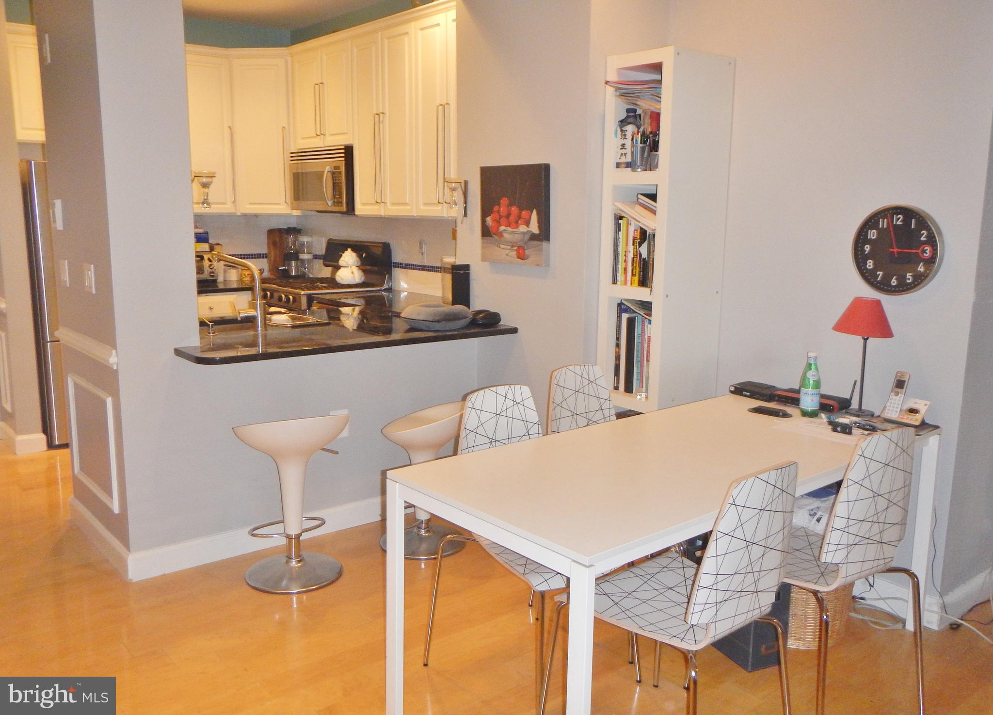 COURTHOUSE HILL - Residential Lease