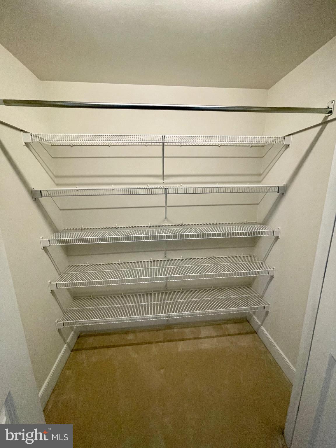 COURTHOUSE - Residential Lease