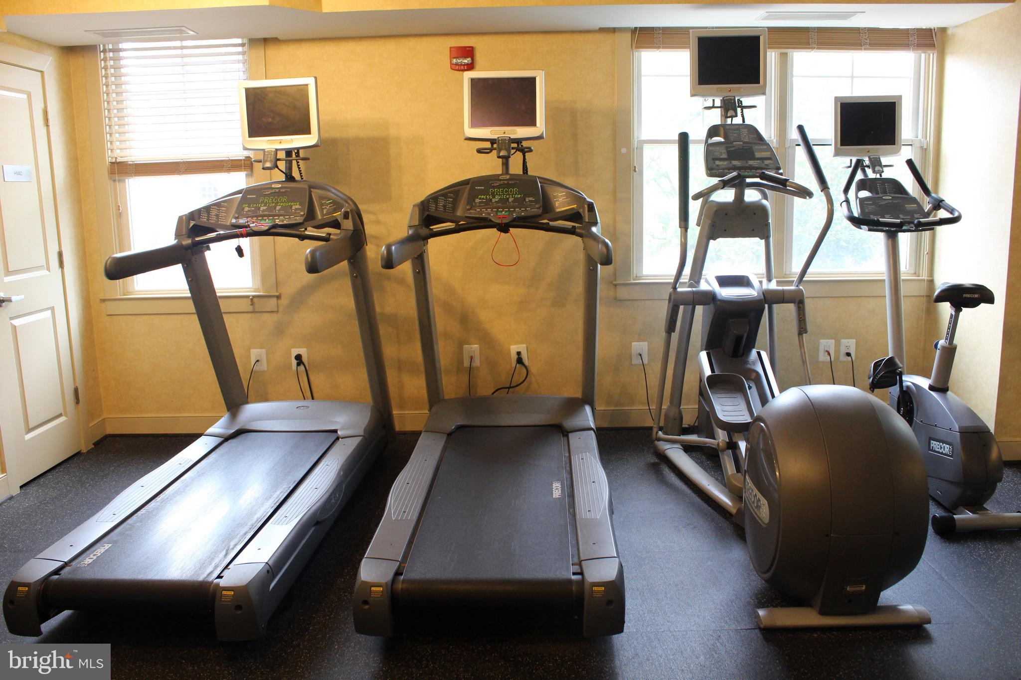 COURTHOUSE - Residential Lease