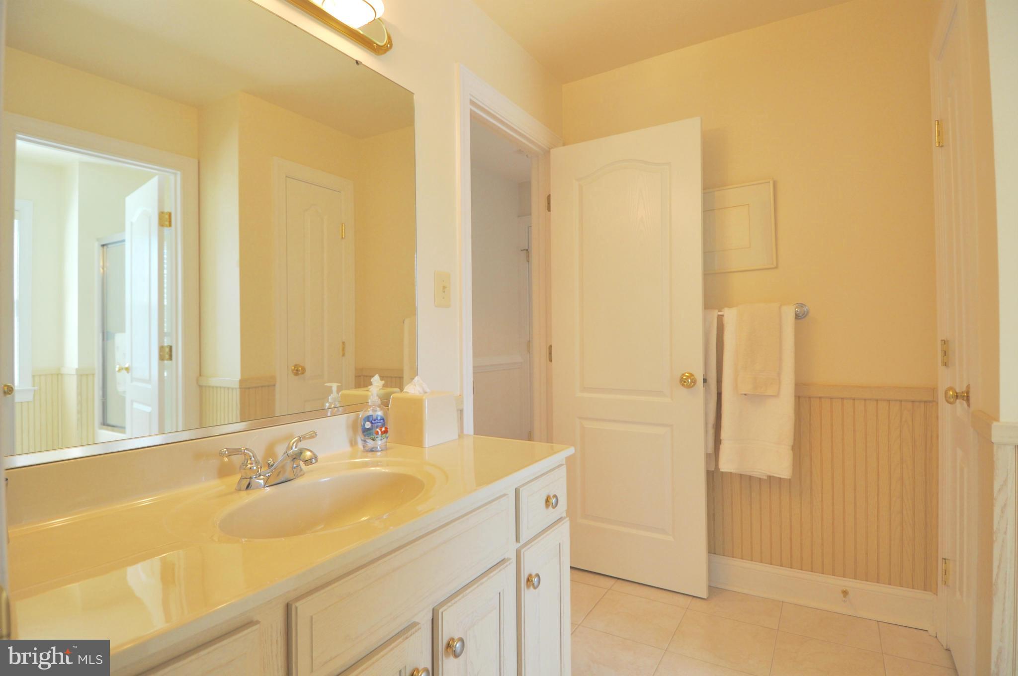 RHODE POINT - Residential