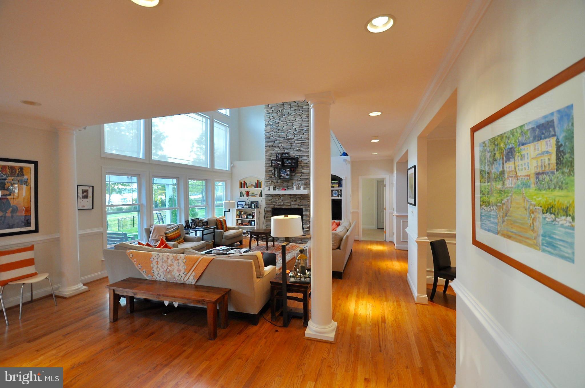 RHODE POINT - Residential