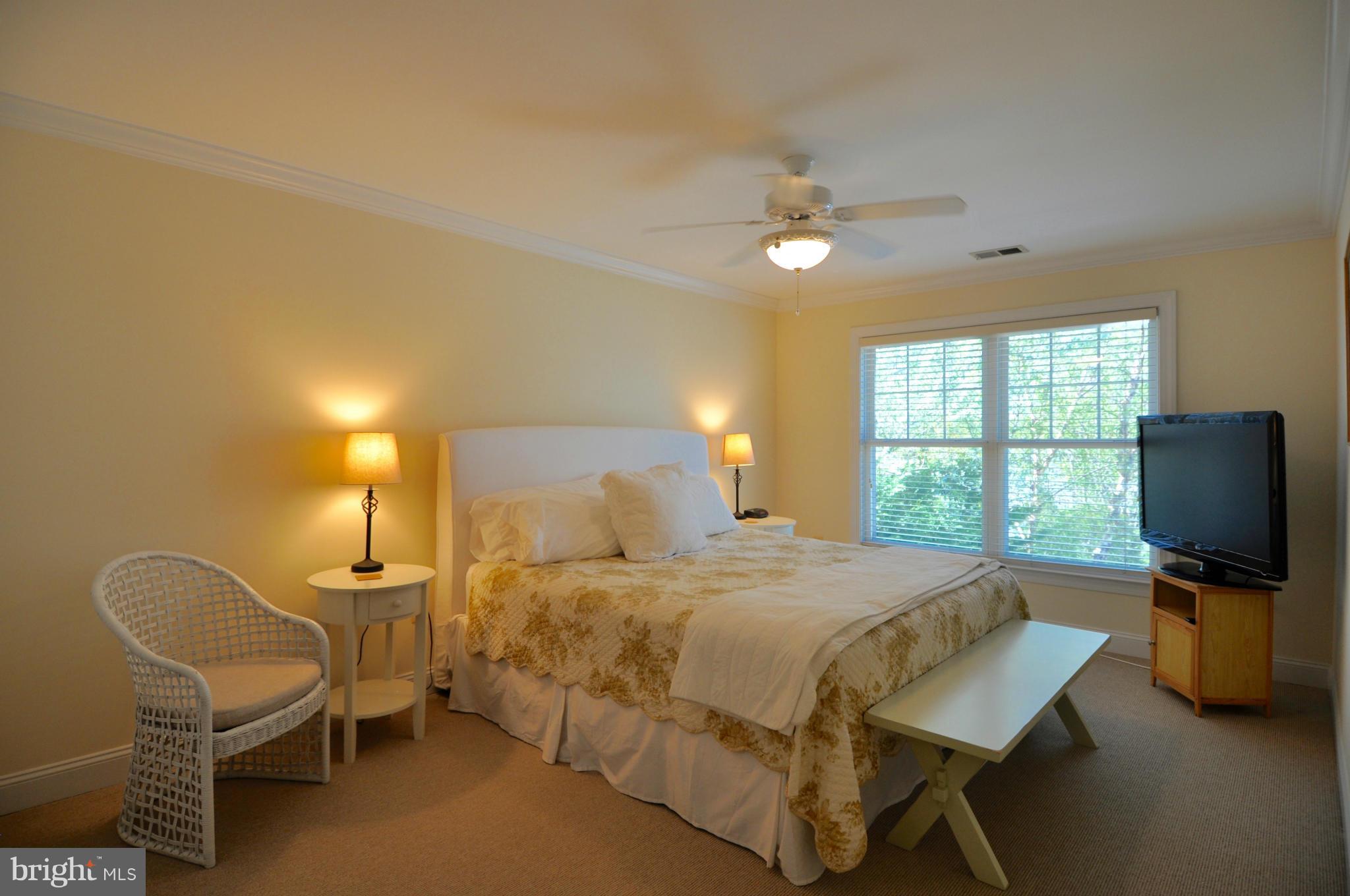 RHODE POINT - Residential