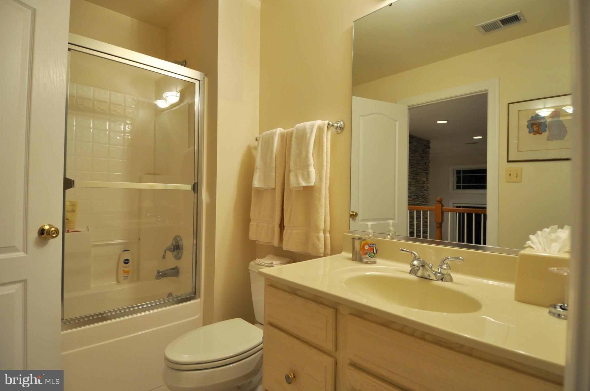 RHODE POINT - Residential