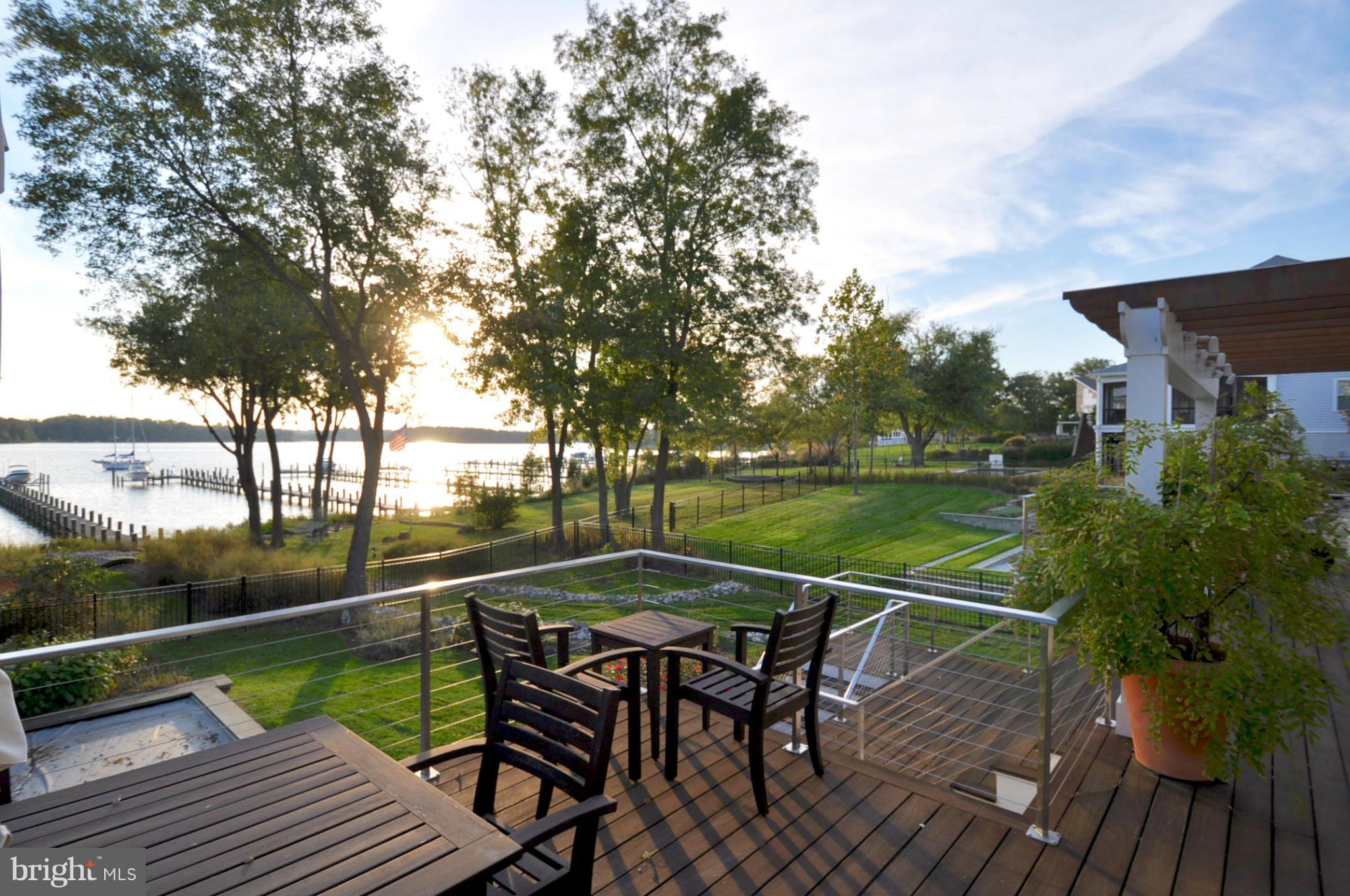 RHODE POINT - Residential