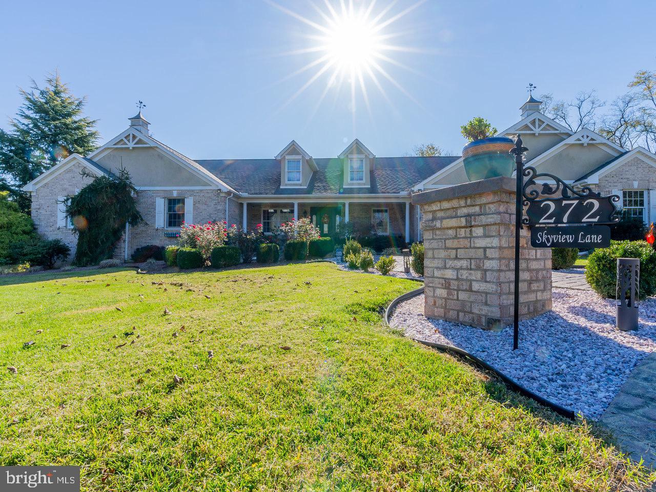 272 SKYVIEW LANE