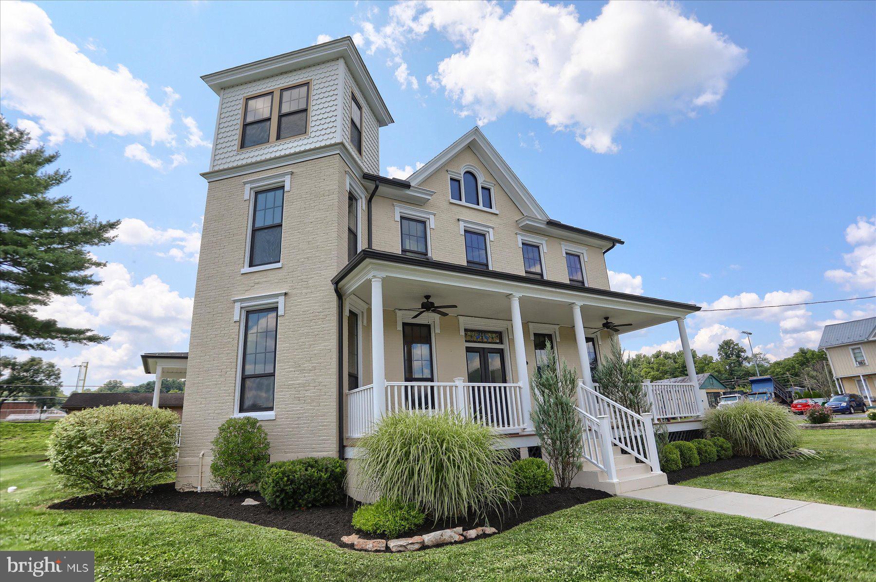 605 N 4TH STREET