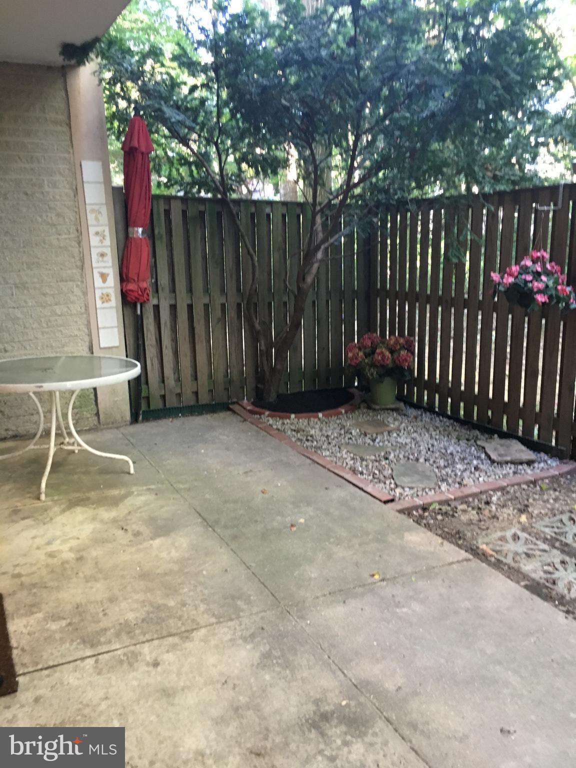 IVYMOUNT COURT - Residential