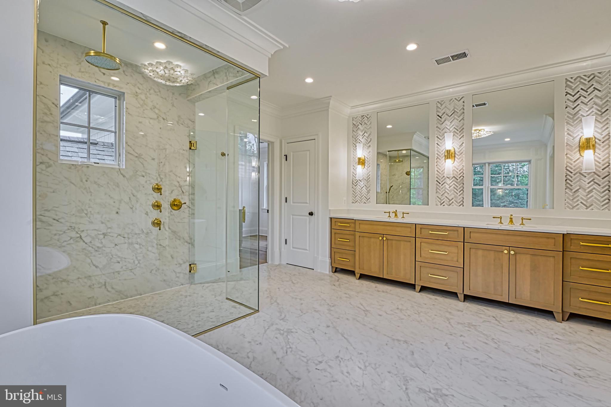 COUNTRY CLUB HILLS - Residential