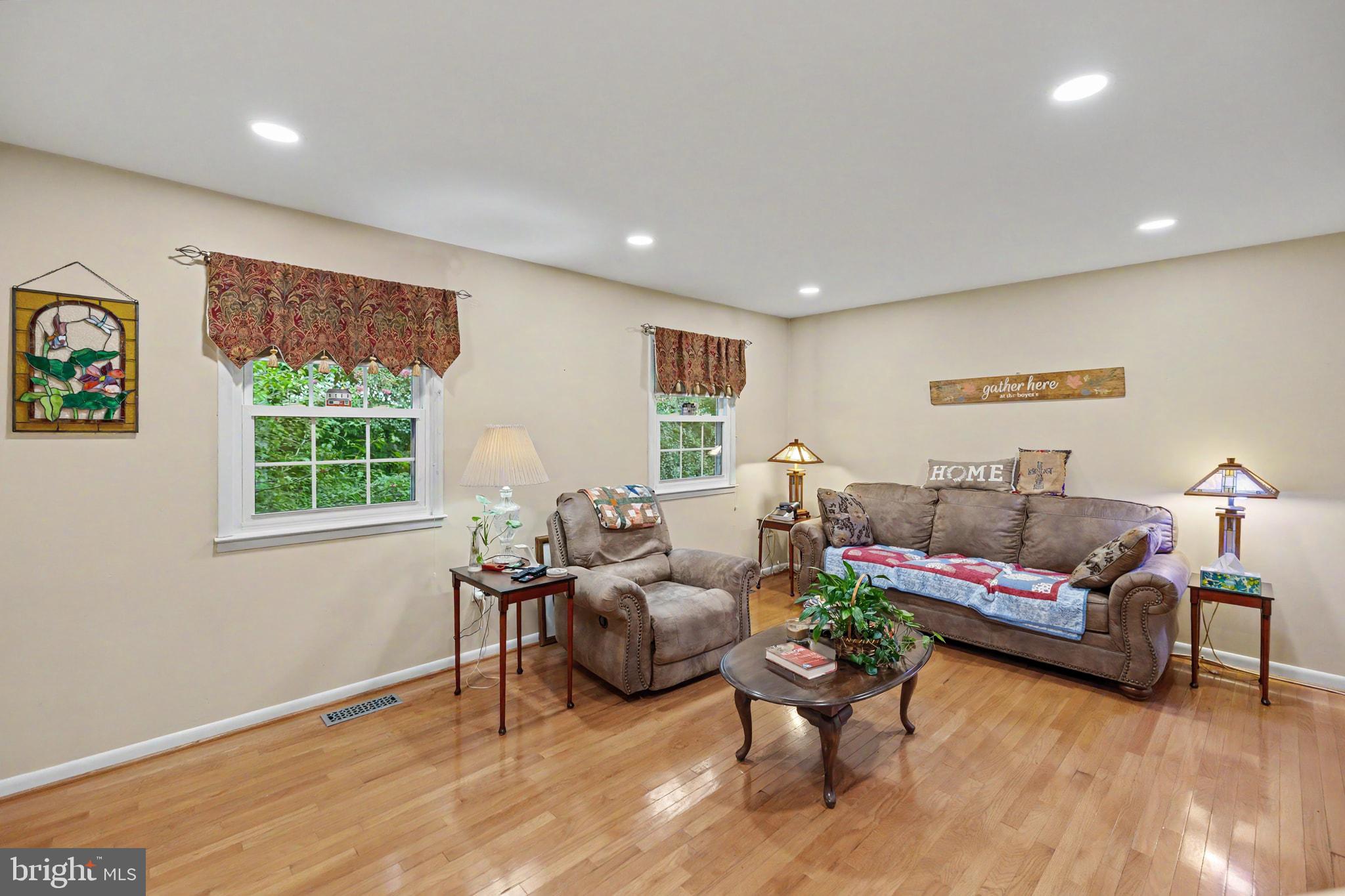4315 ELLIOT COURT