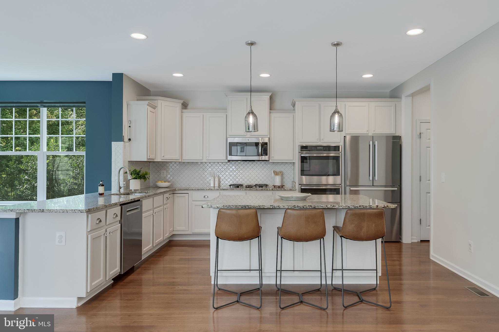 21248 GLASSMOYER COURT