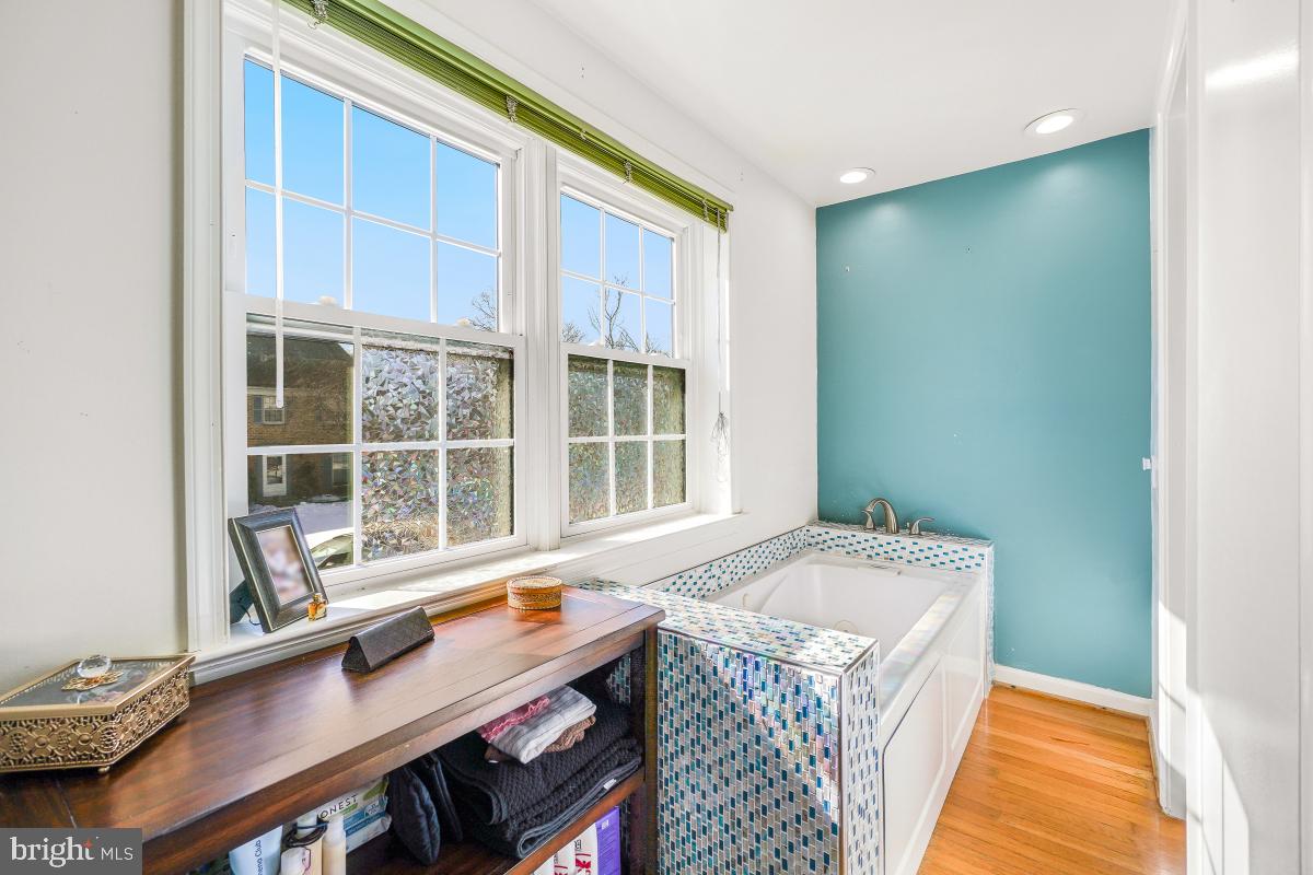 WHETSTONE - Residential