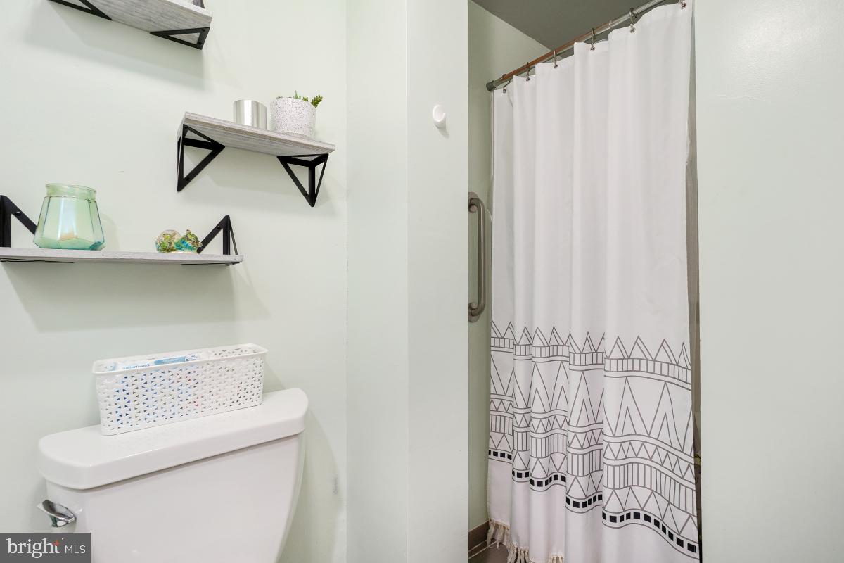 WHETSTONE - Residential