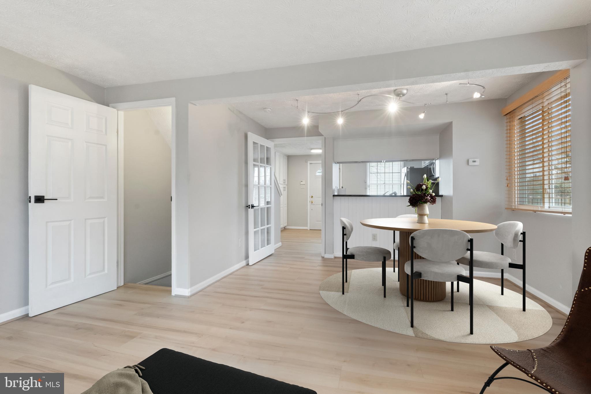 LITTLE ROCKY RUN - Residential