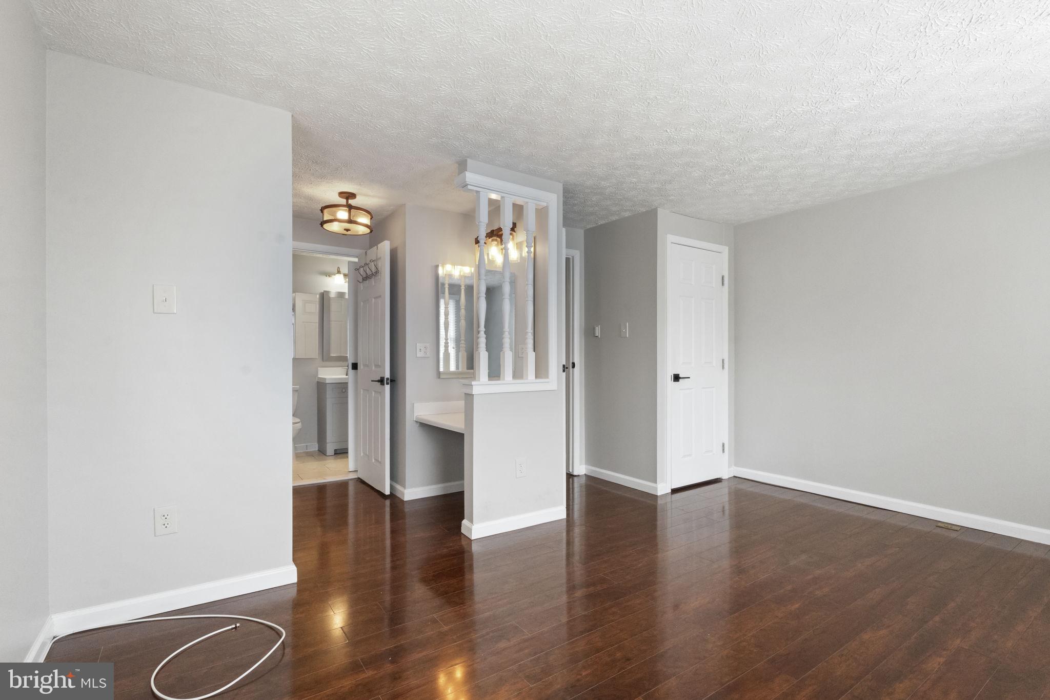 LITTLE ROCKY RUN - Residential