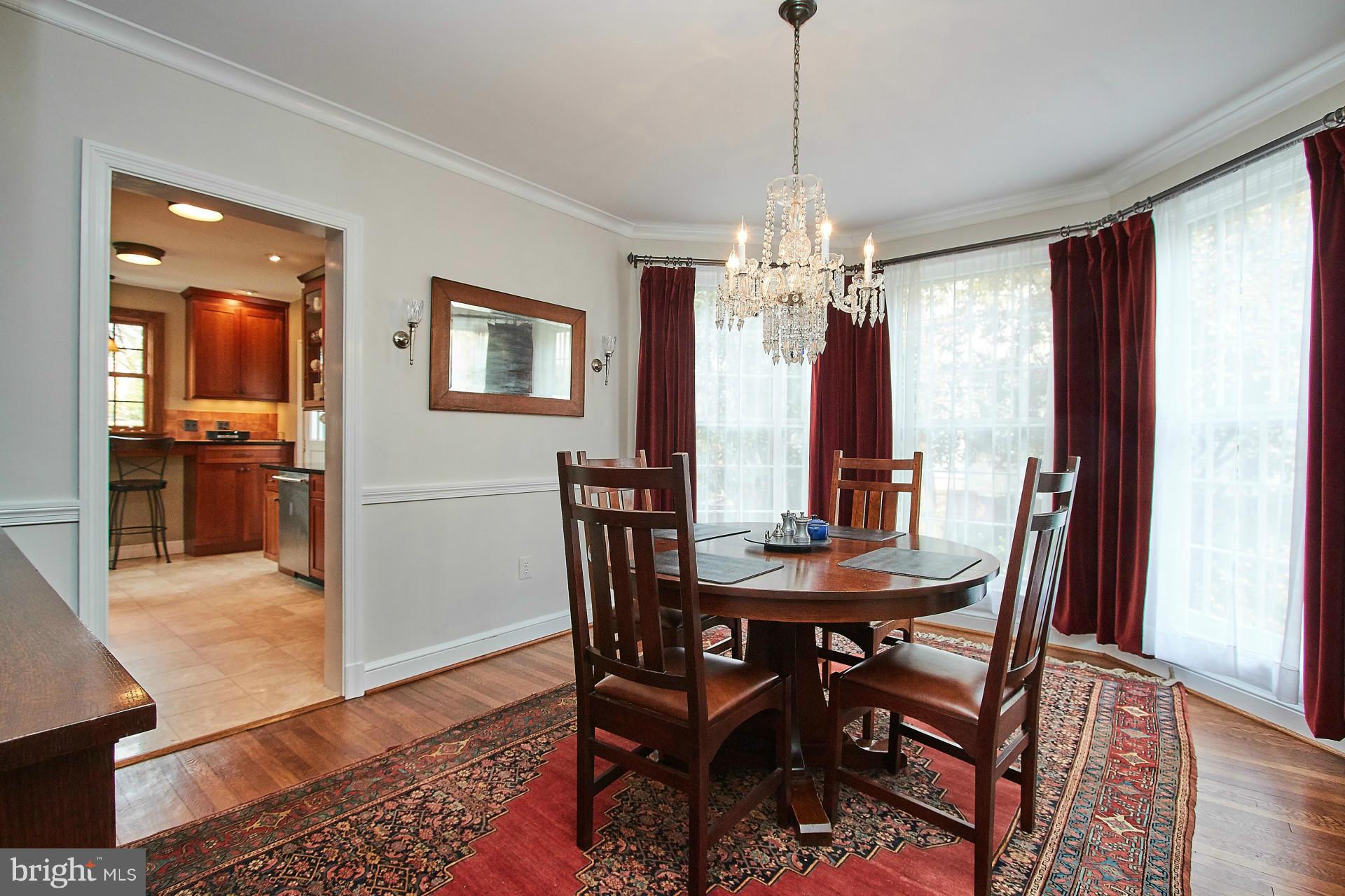 COUNTRY CLUB HILLS - Residential