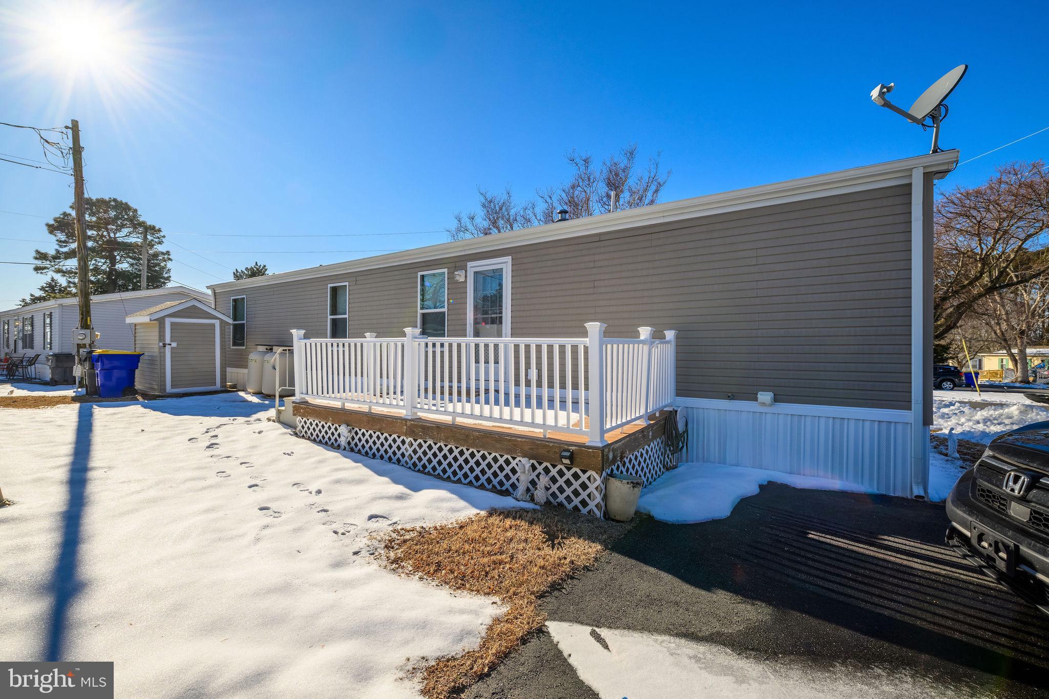 WHITE HOUSE BEACH - Residential