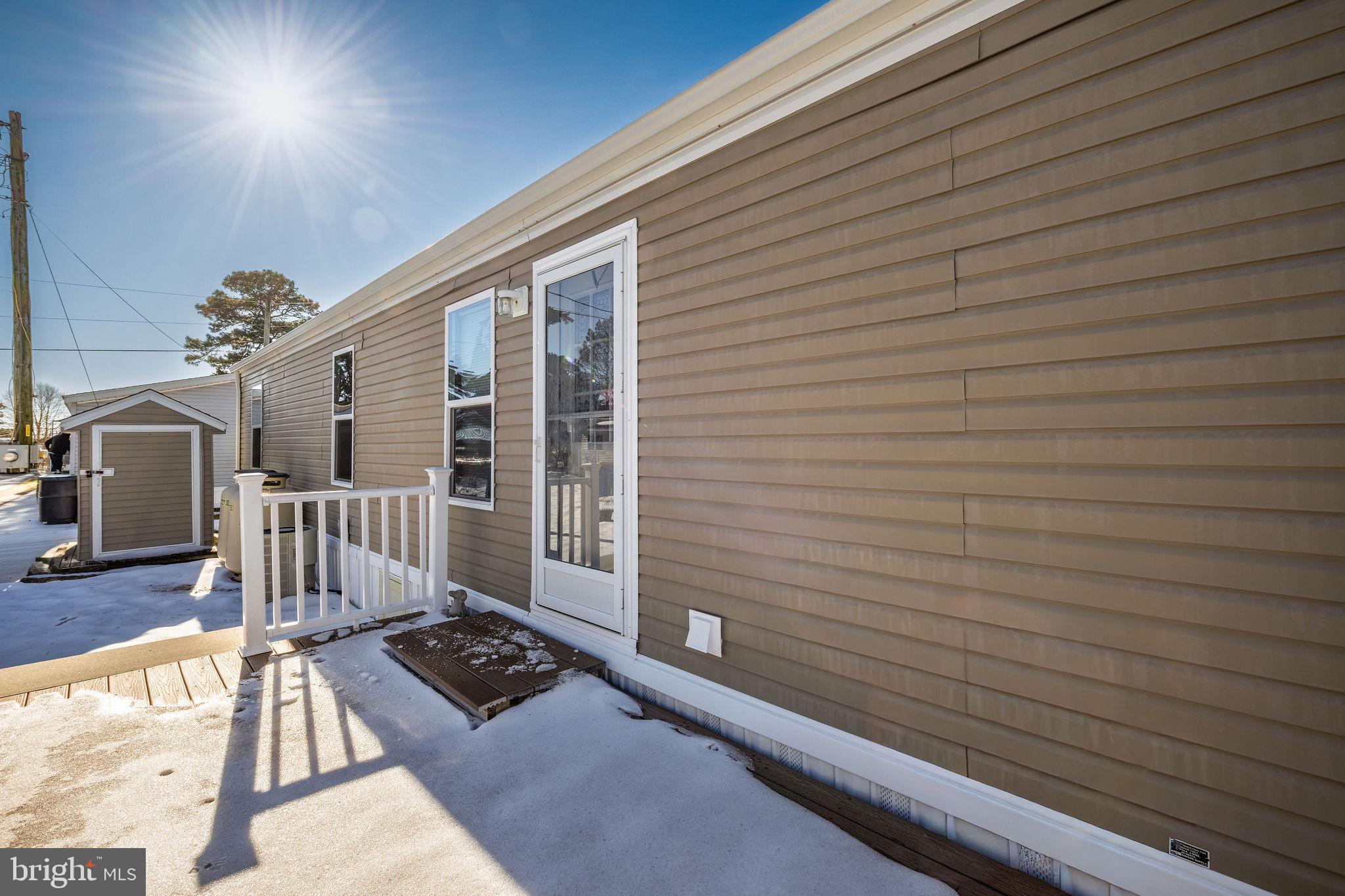 WHITE HOUSE BEACH - Residential