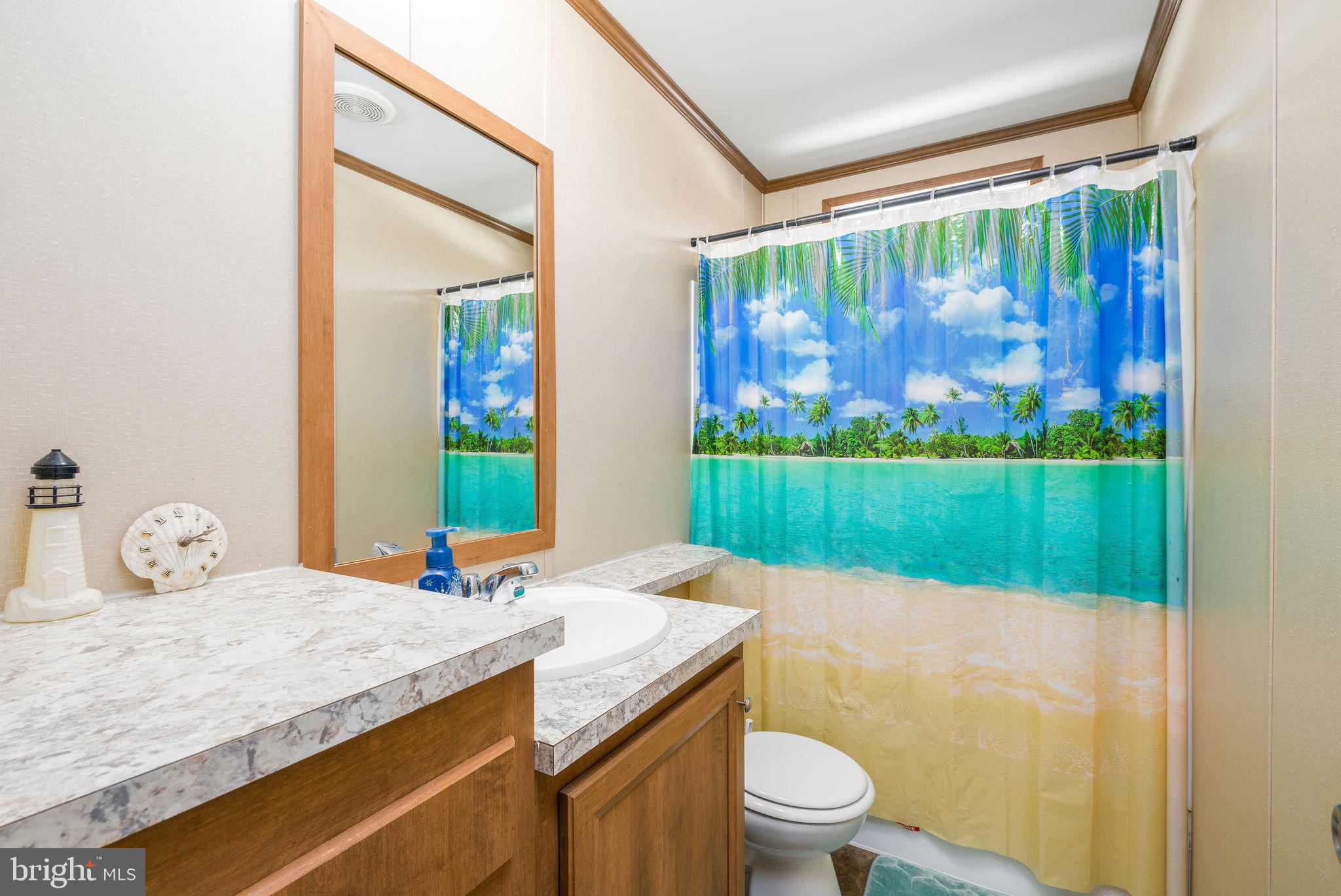 WHITE HOUSE BEACH - Residential