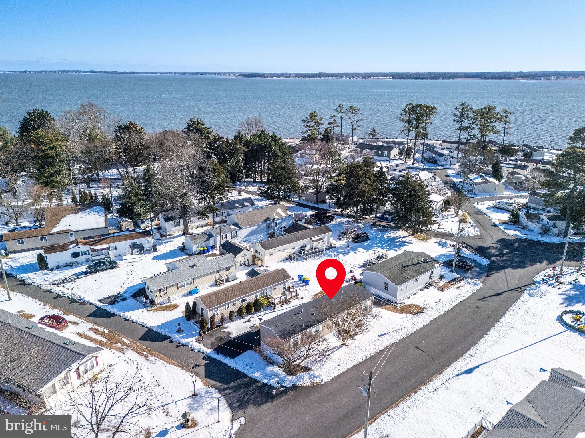 WHITE HOUSE BEACH - Residential