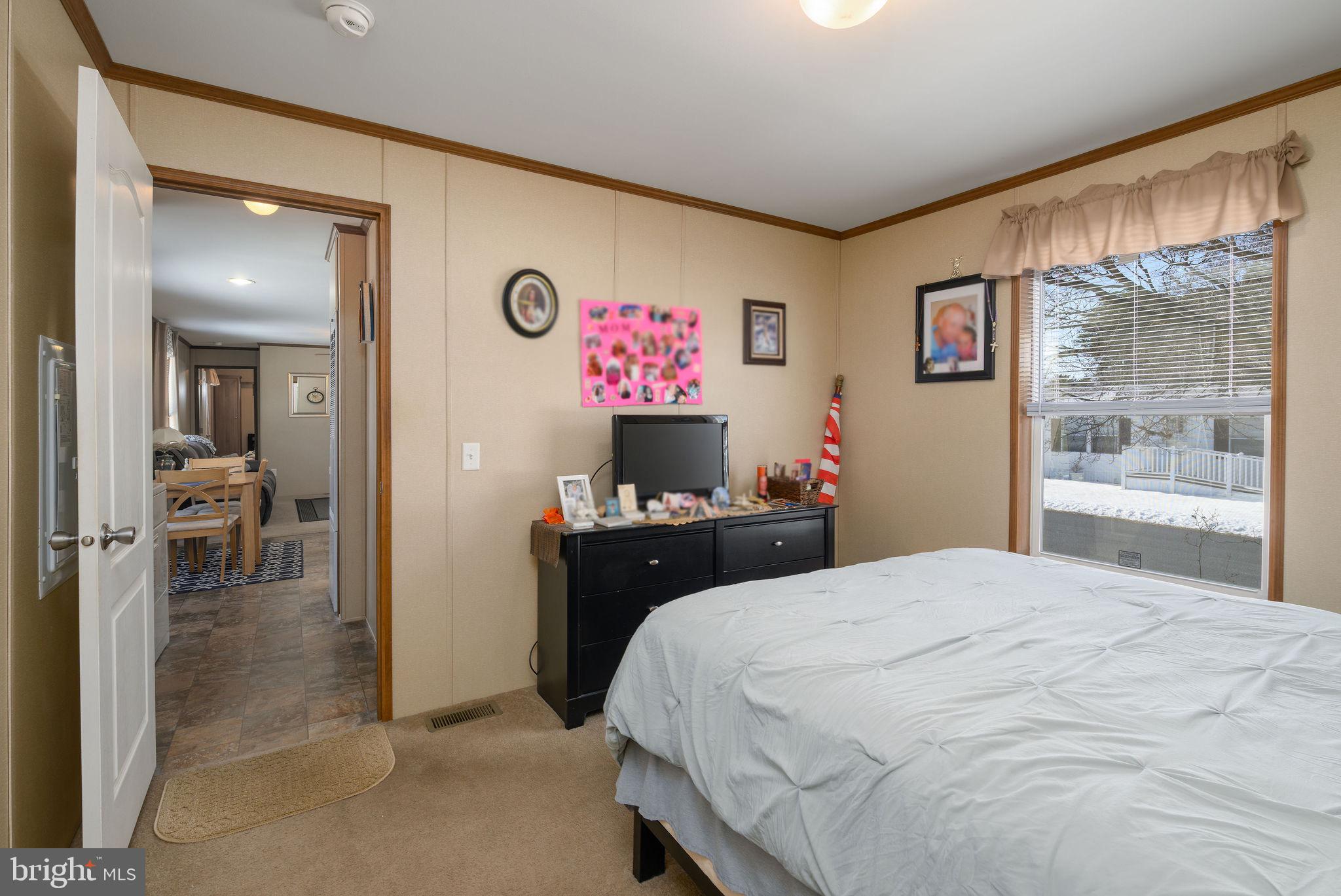 WHITE HOUSE BEACH - Residential