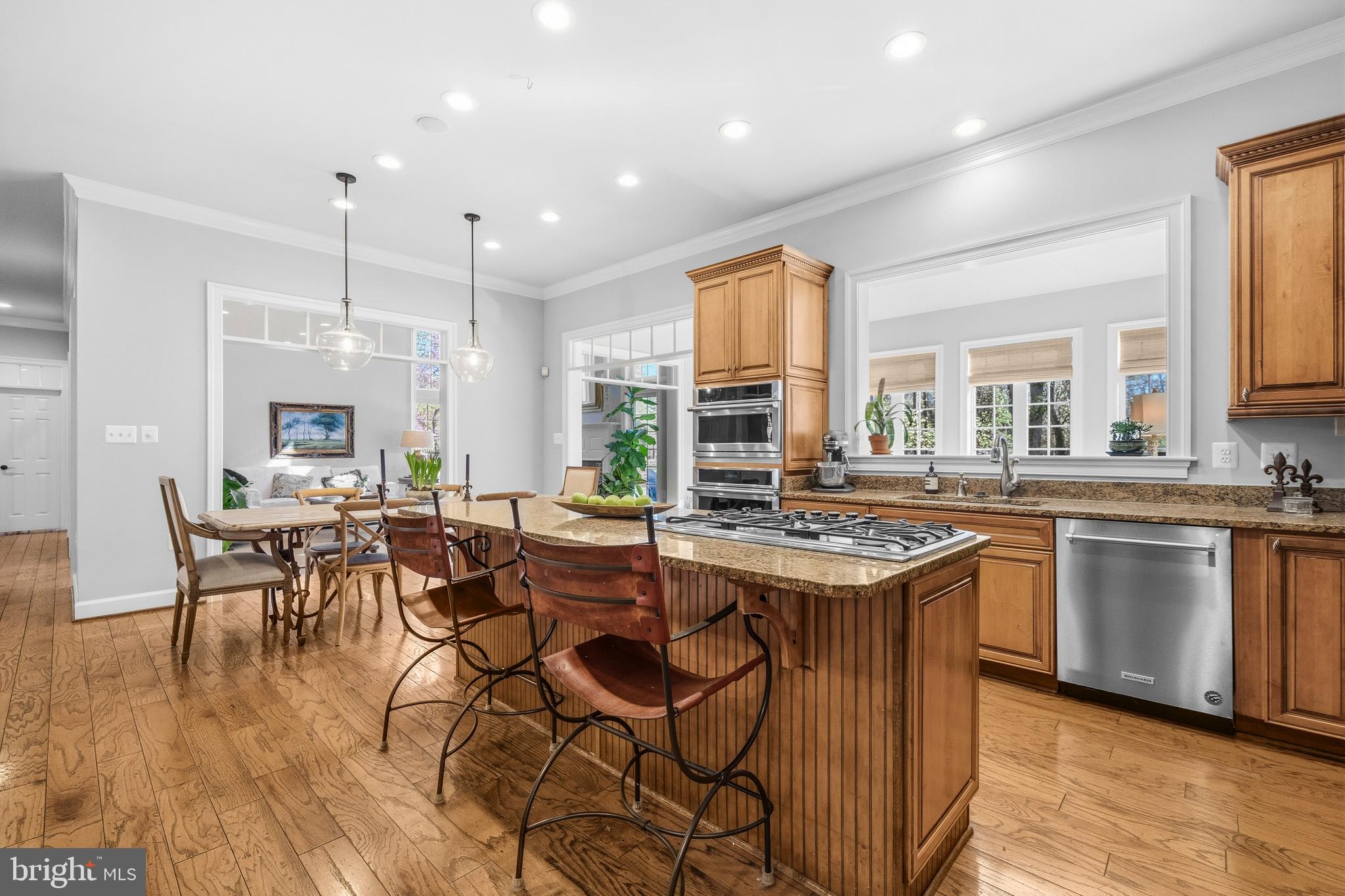 WOODLEA MANOR - Residential