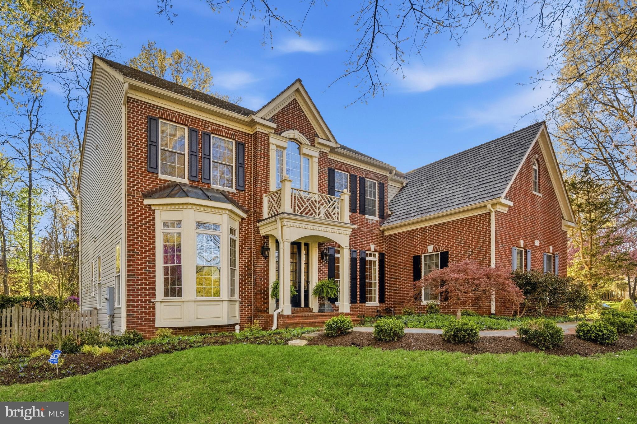 WOODLEA MANOR - Residential