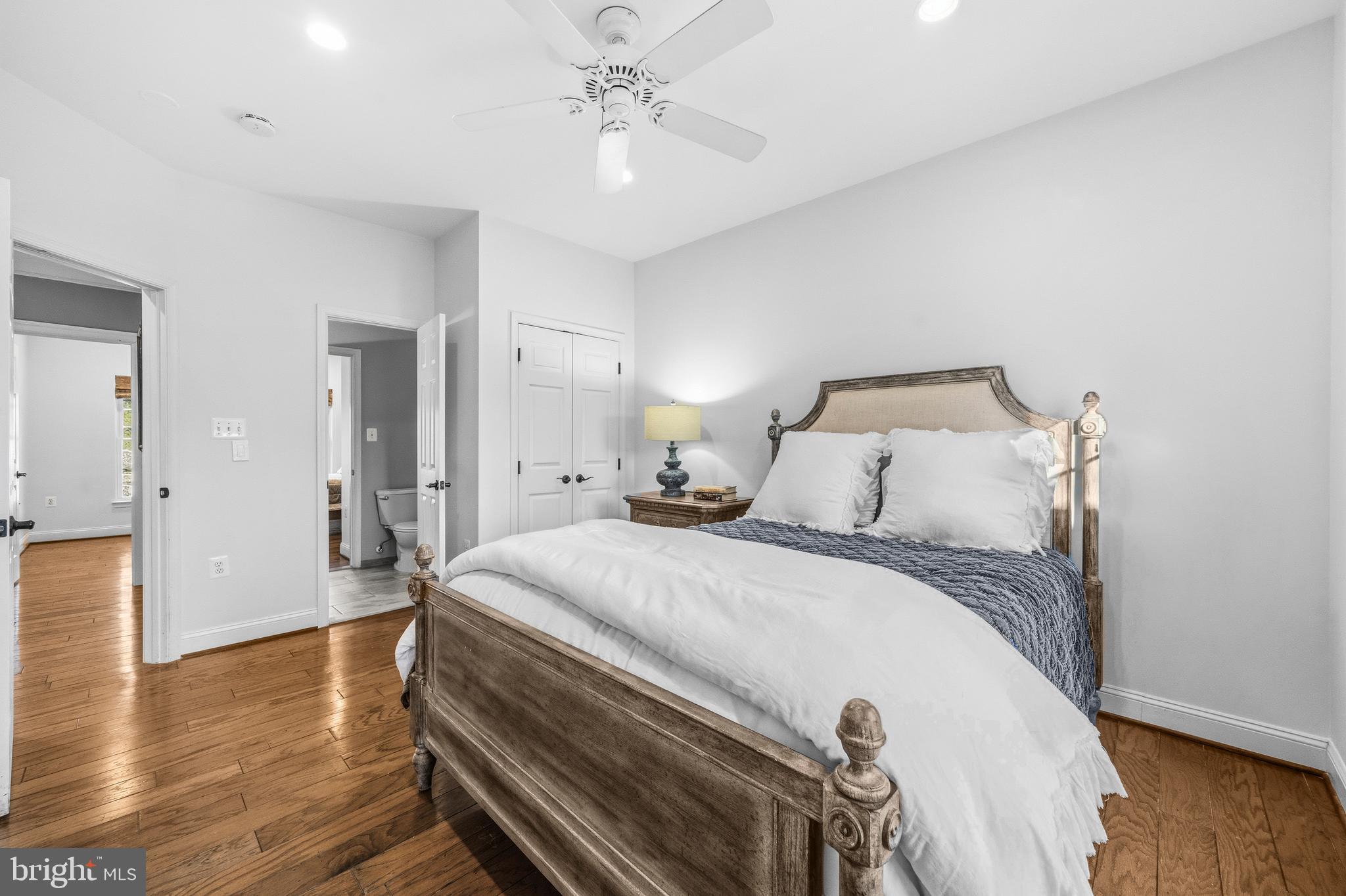 WOODLEA MANOR - Residential