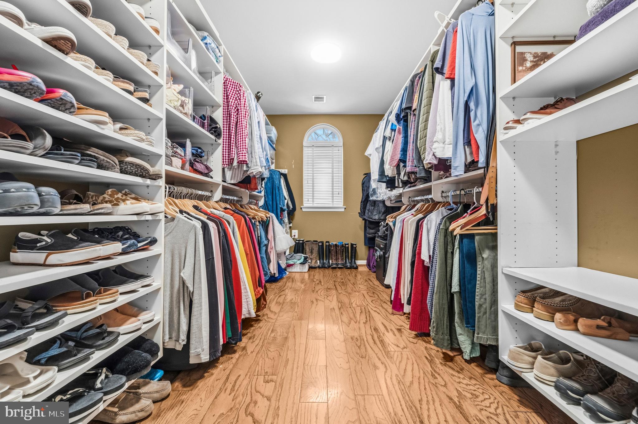 WOODLEA MANOR - Residential