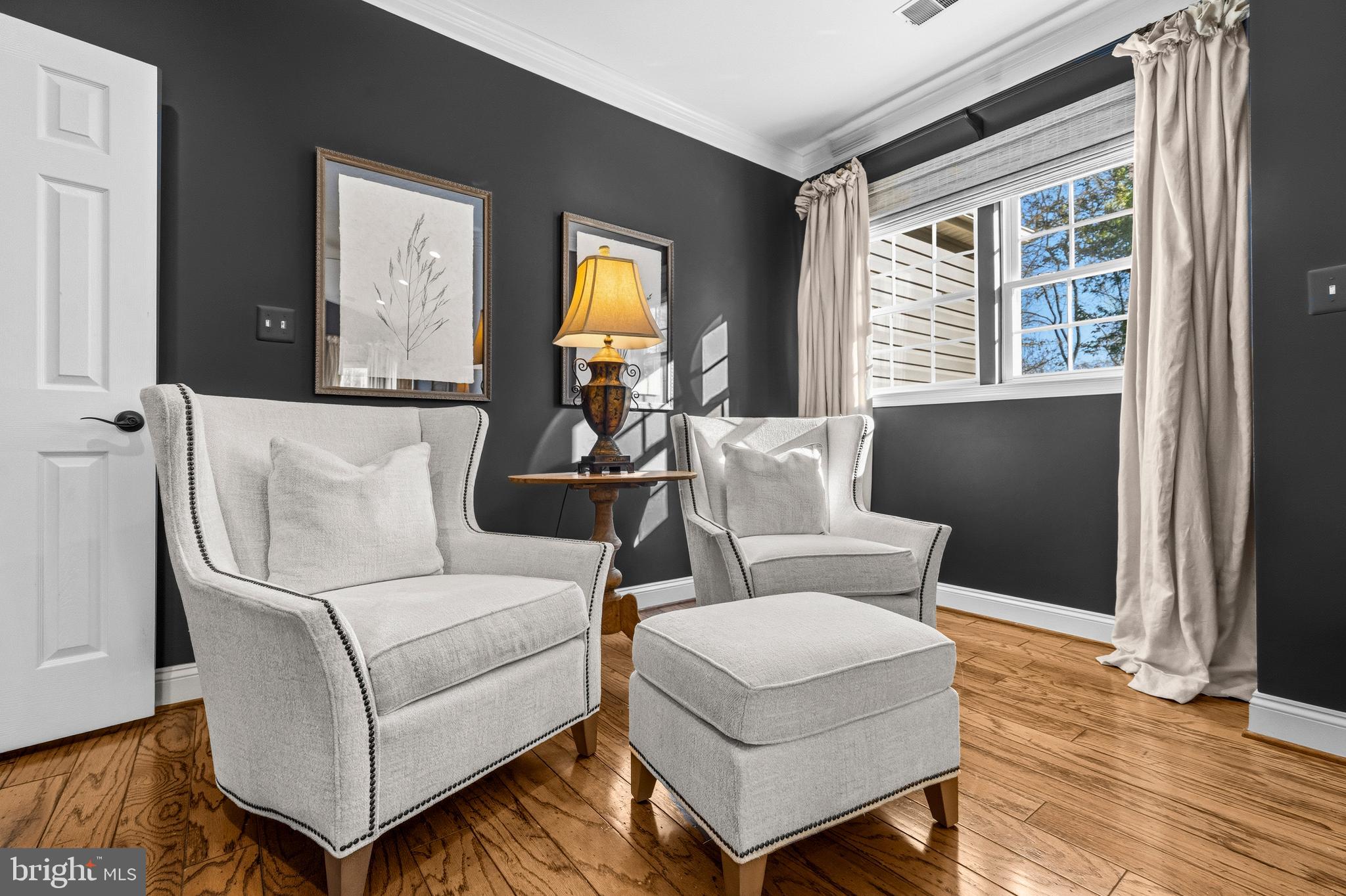 WOODLEA MANOR - Residential