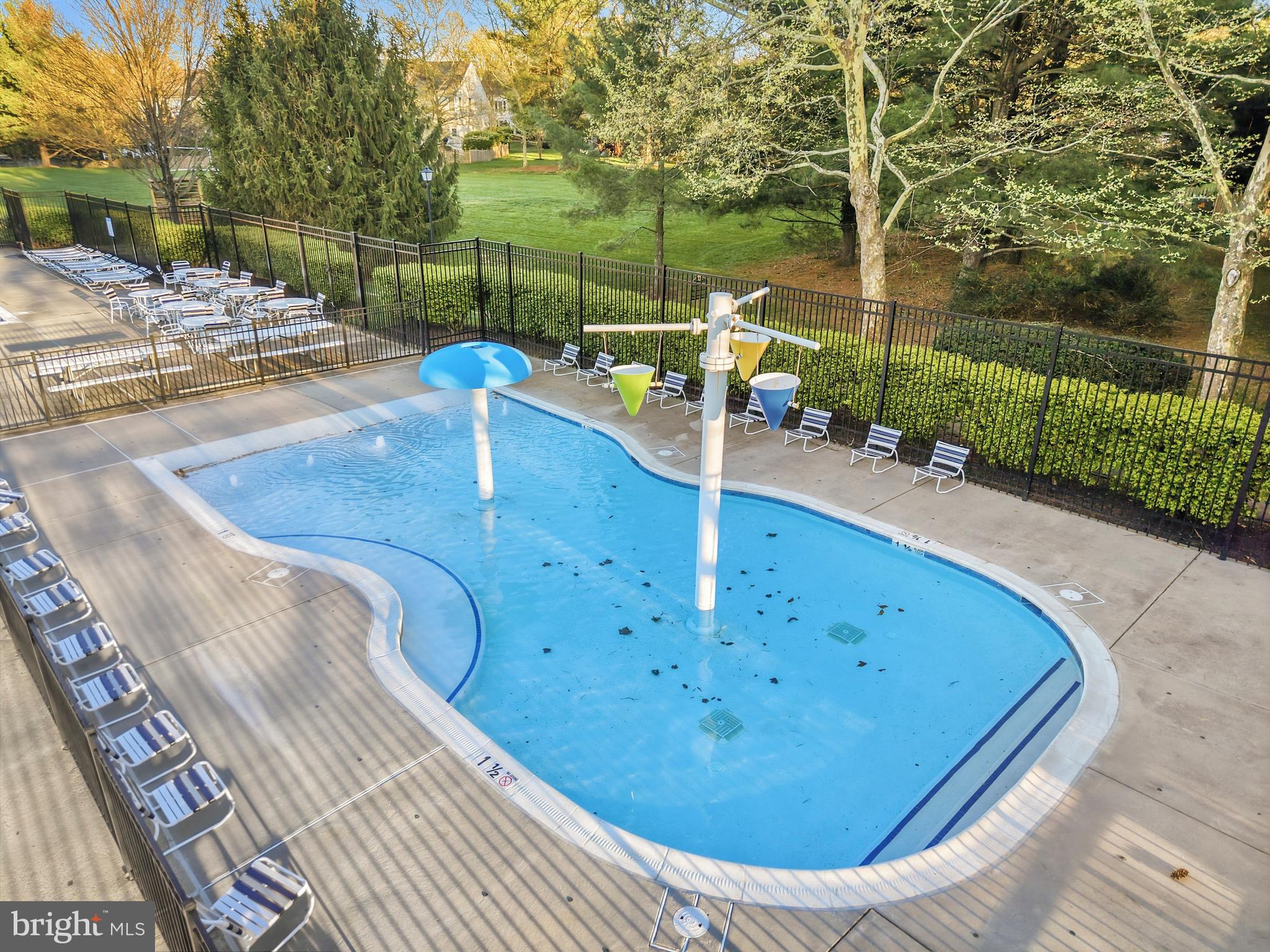 WOODLEA MANOR - Residential